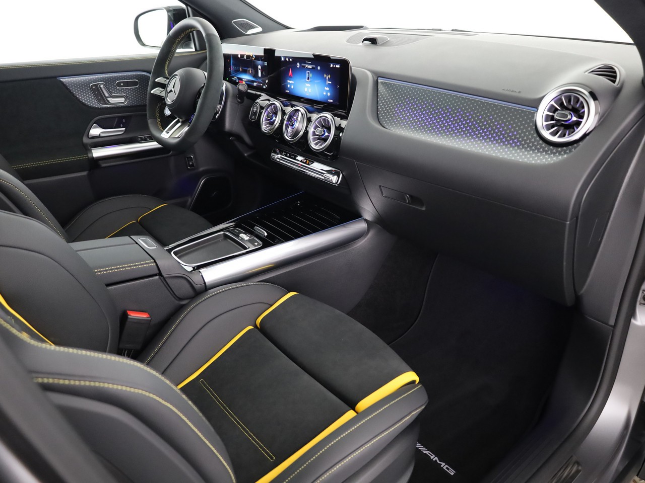 MERCEDES-BENZ GLA AMG 45 S 4Matic+ 8G-DCT-image-8