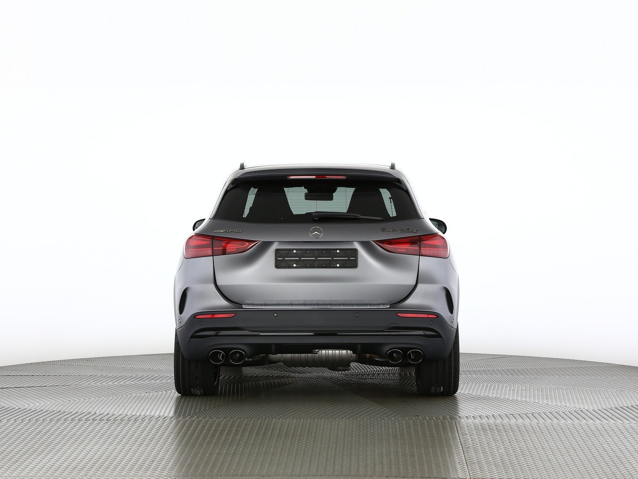 MERCEDES-BENZ GLA AMG 45 S 4Matic+ 8G-DCT-showroom-element-3