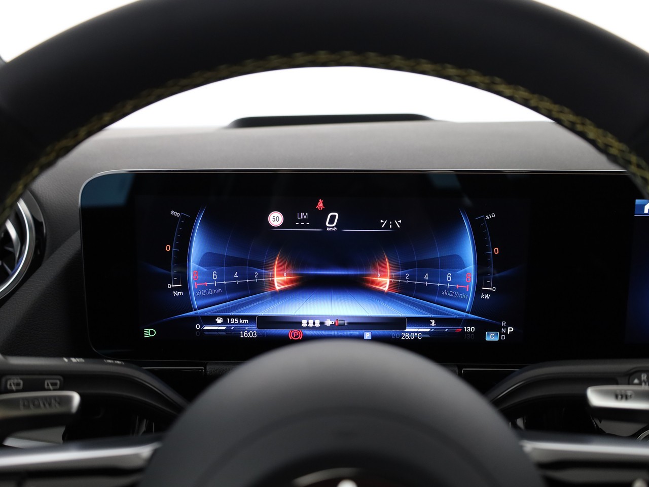MERCEDES-BENZ GLA AMG 45 S 4Matic+ 8G-DCT-image-12