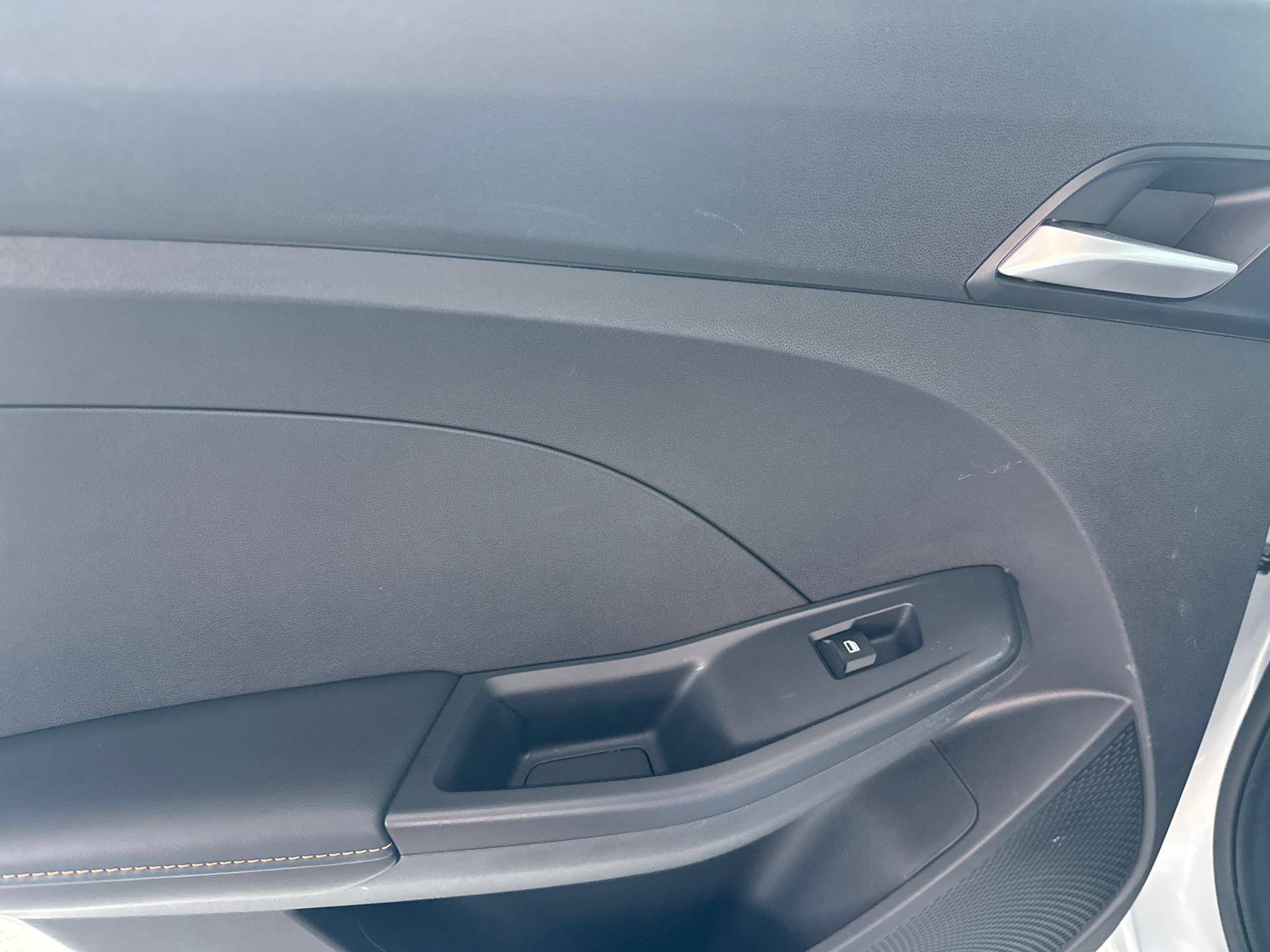 MG 3 1.5 Hybrid Luxury Aut.-image-8