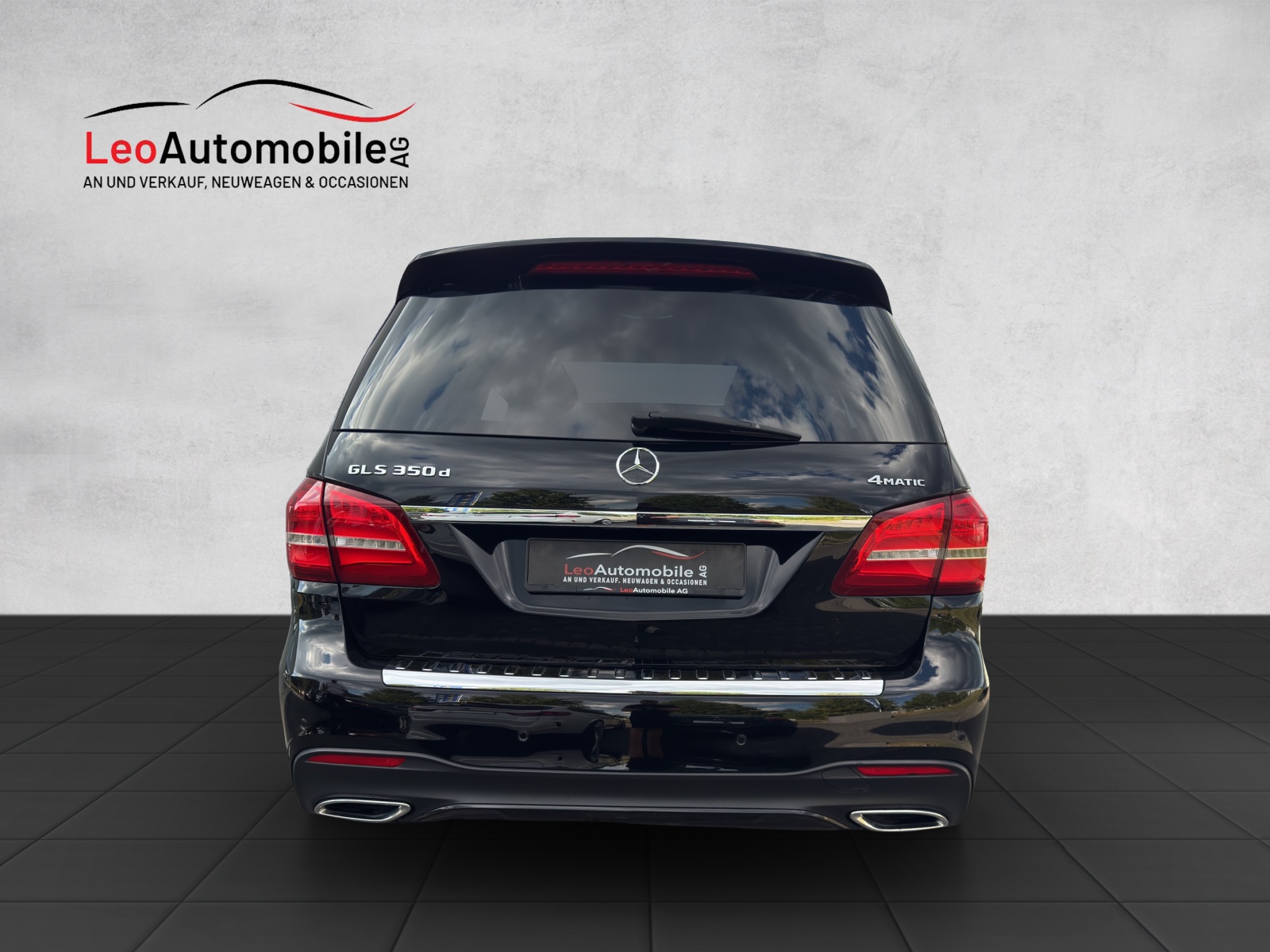 MERCEDES-BENZ GLS 350 d 4Matic 9G-TRONIC-showroom-element-3