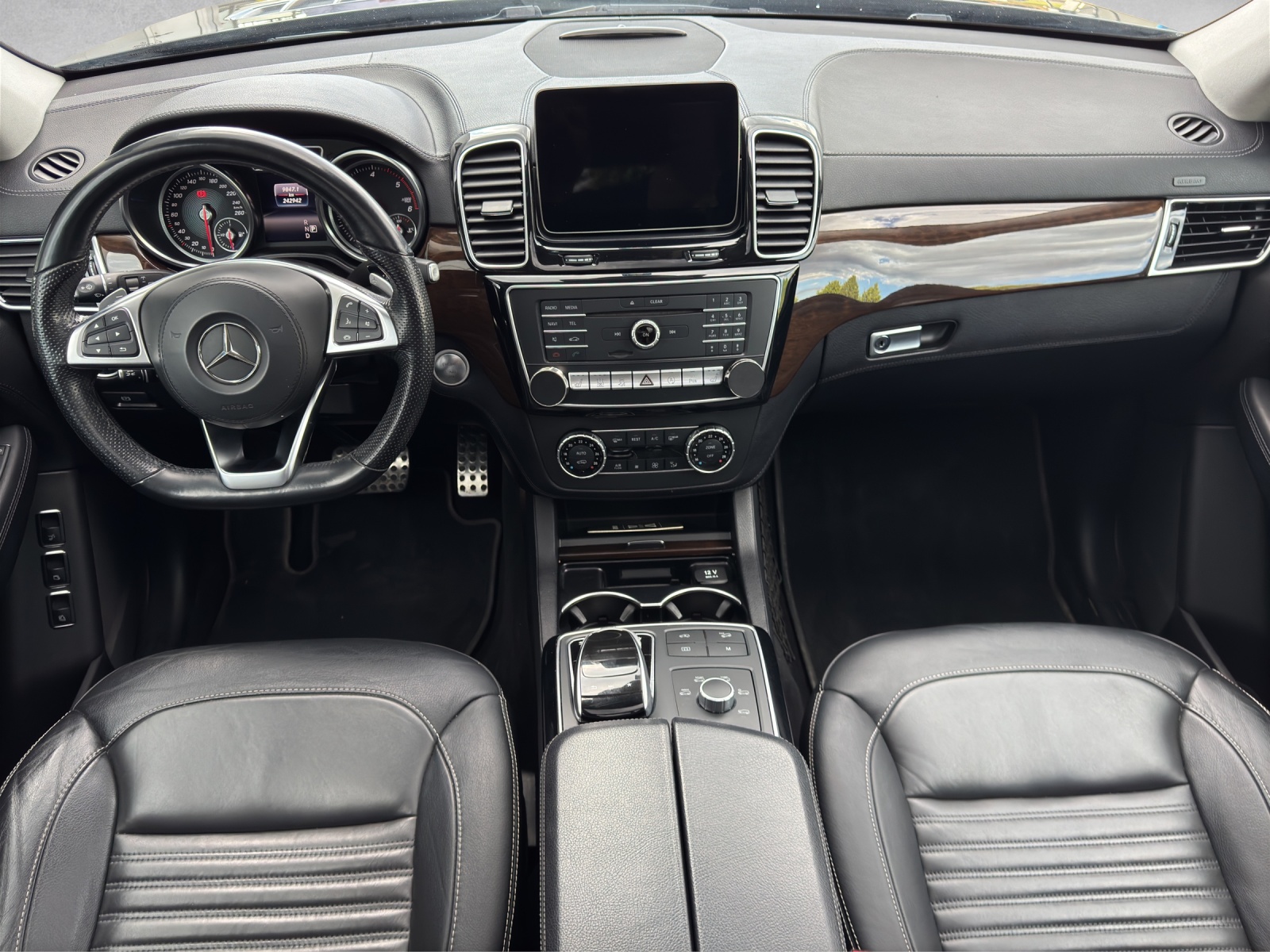 MERCEDES-BENZ GLS 350 d 4Matic 9G-TRONIC-image-10