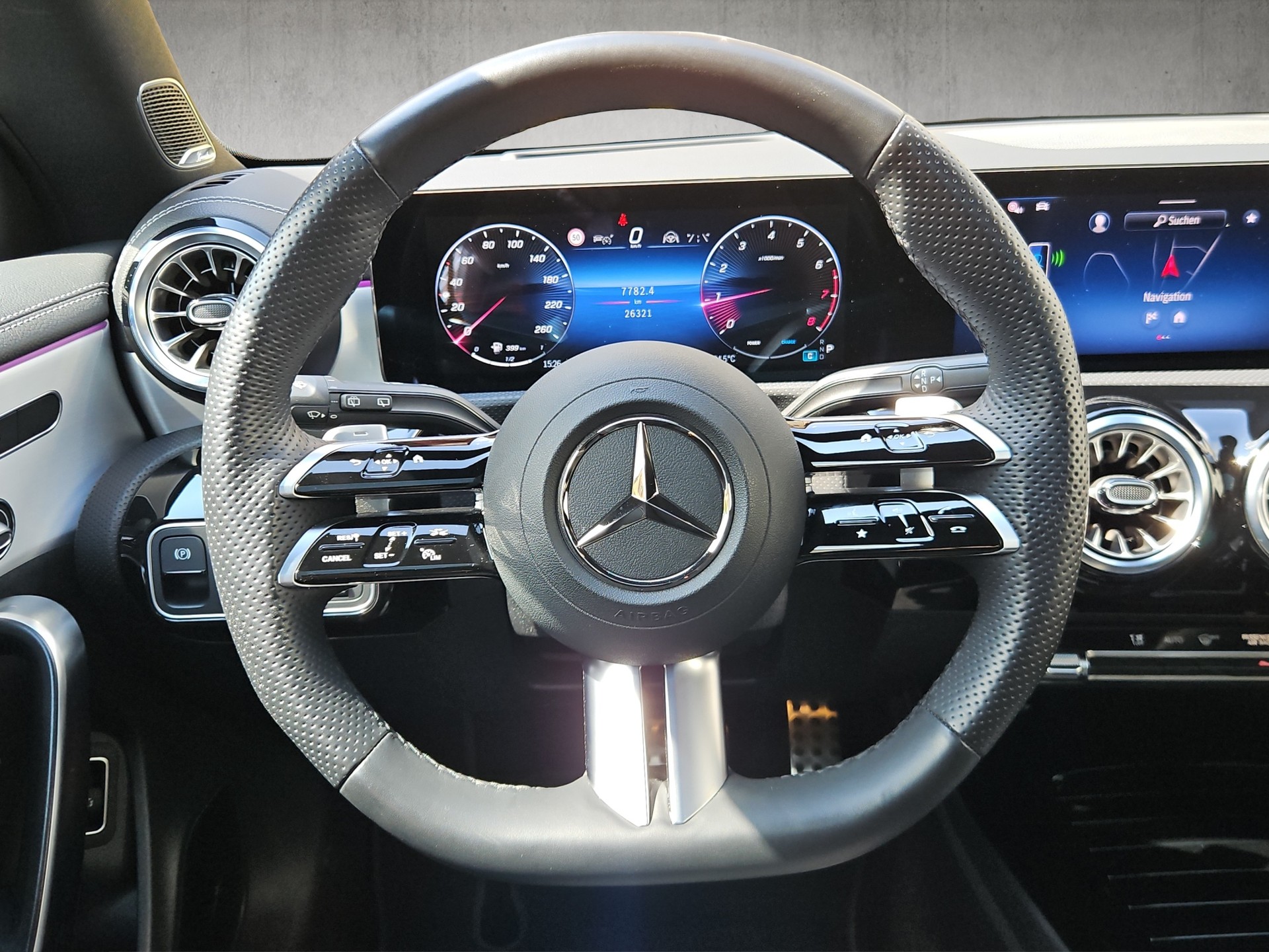 MERCEDES-BENZ CLA 250 AMG Line 4matic Shooting Brake-image-13