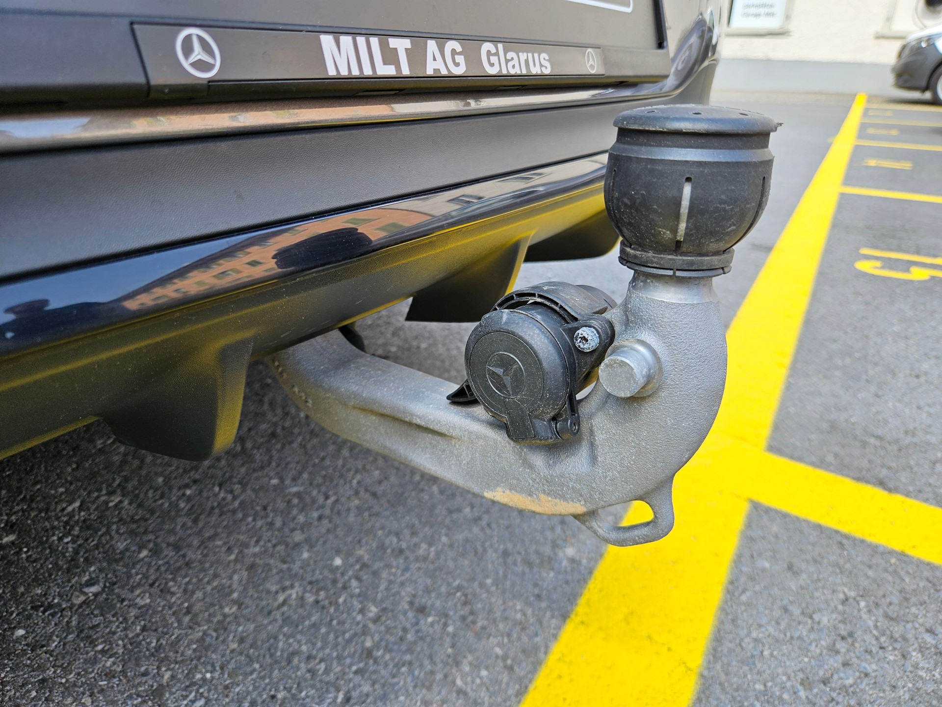 MERCEDES-BENZ CLA 250 AMG Line 4matic Shooting Brake-image-16