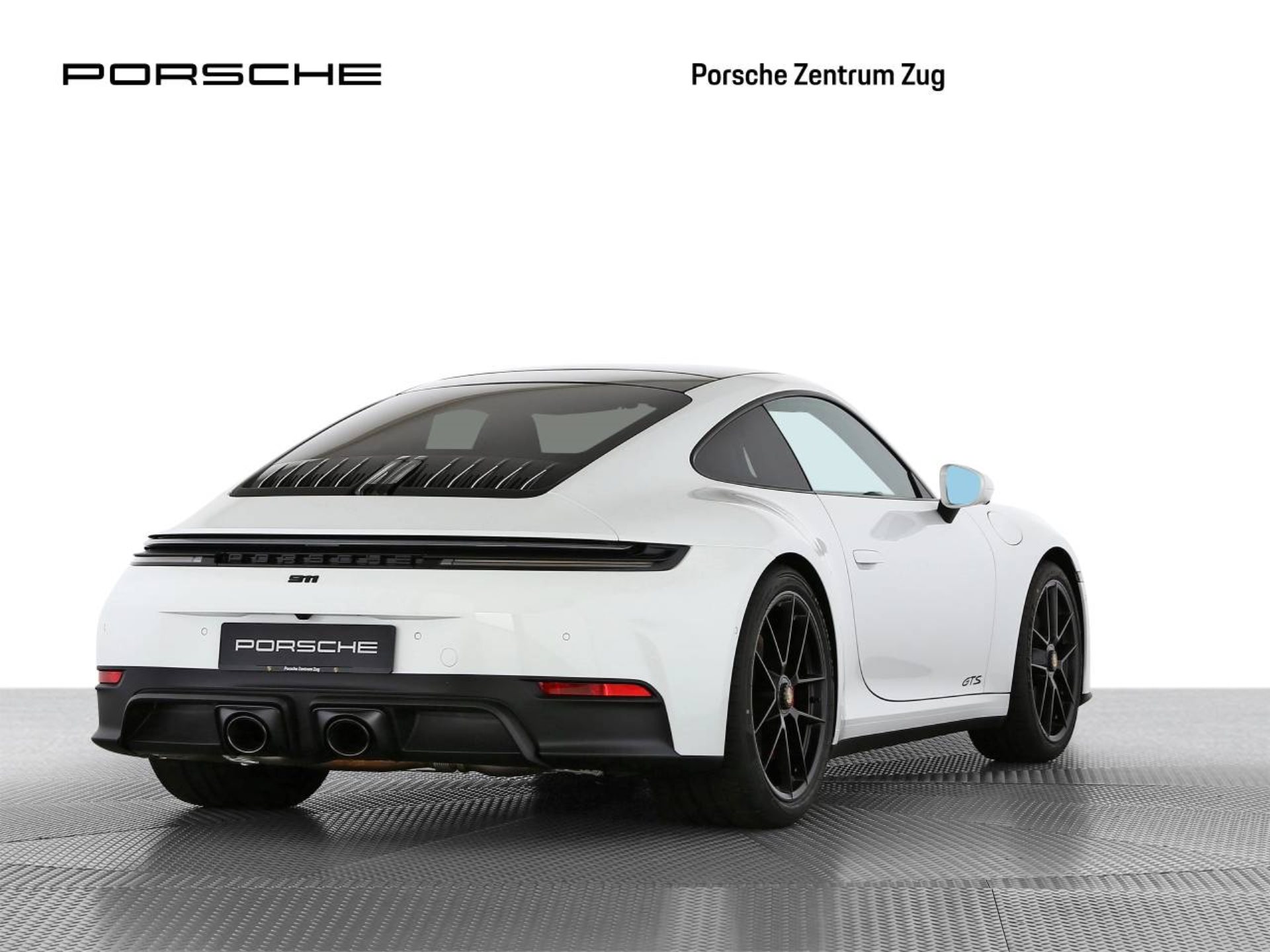 PORSCHE 911 Carrera GTS-image-1