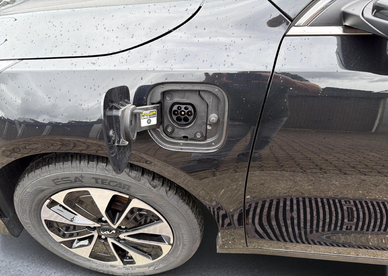 KIA Ceed SW 1.6 GDi Plug-in Hybrid Style-image-12