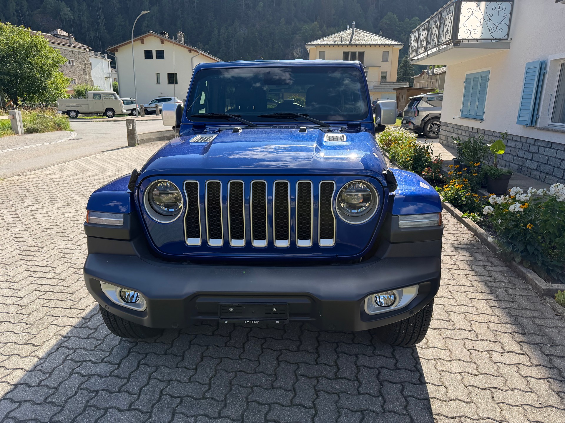 JEEP 2.0 Turbo Sahara Unlimited Overland-image-1