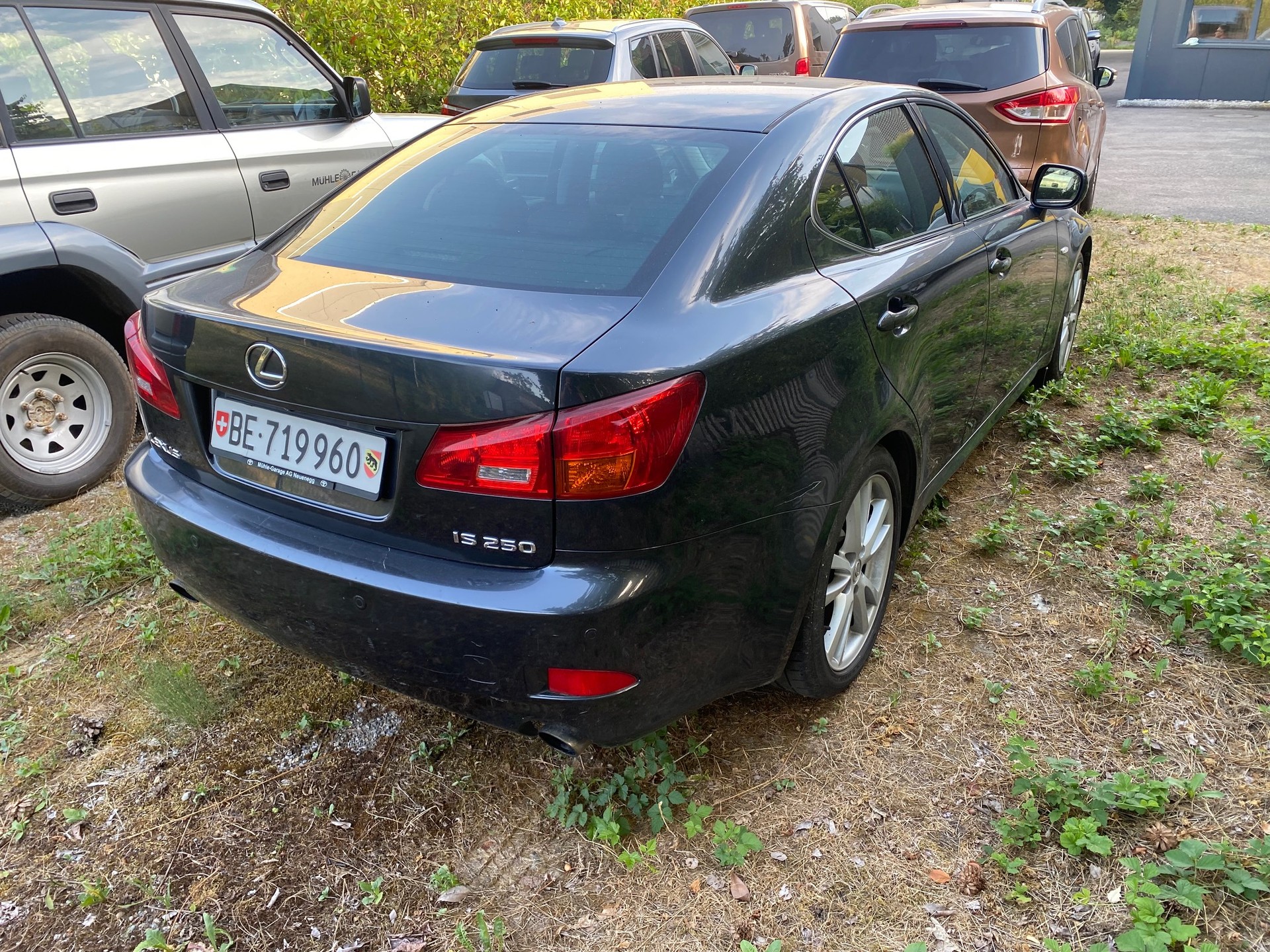 LEXUS IS 250 Sport-image-2
