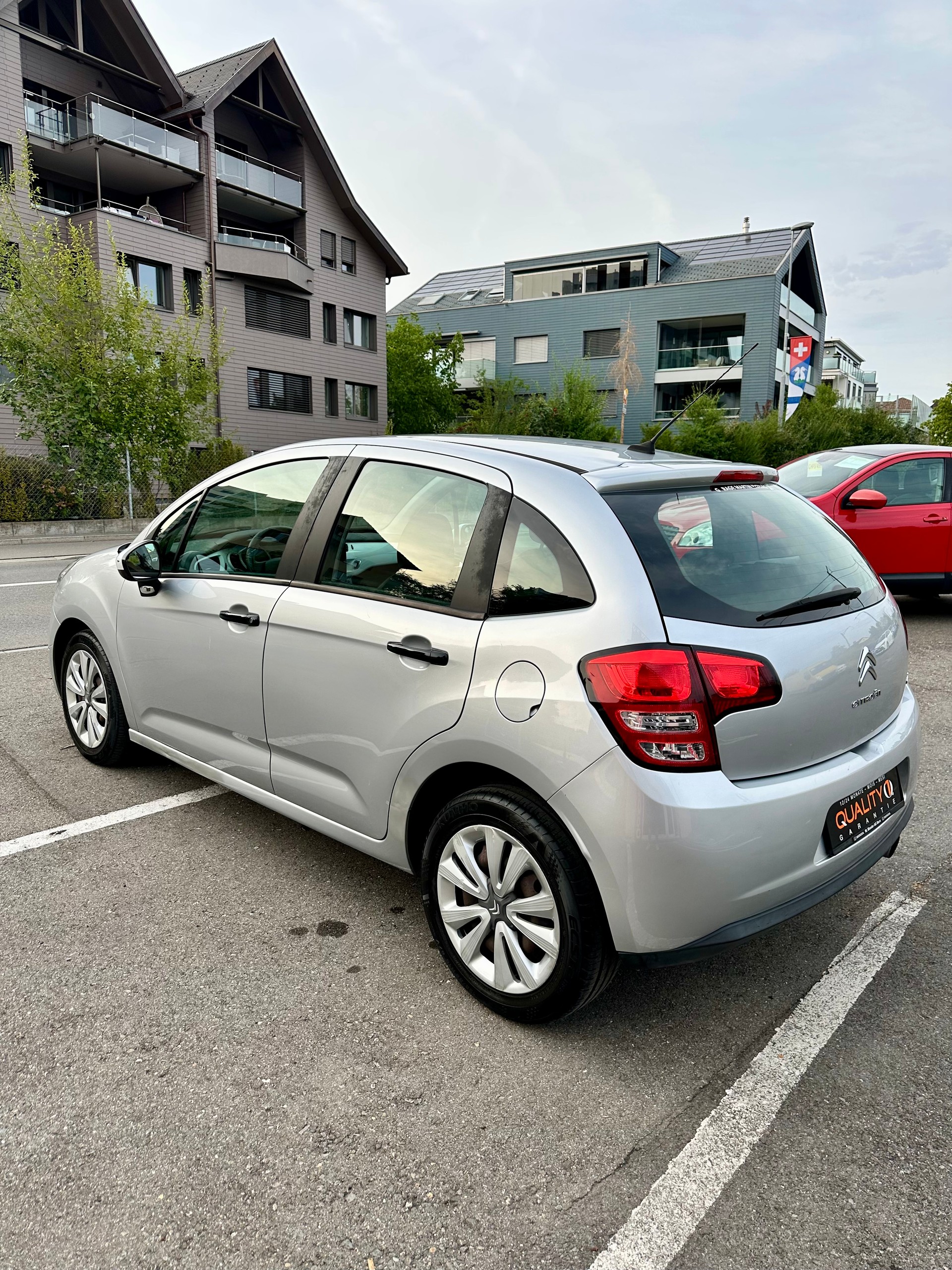 CITROEN C3 1.0i Attraction-image-2