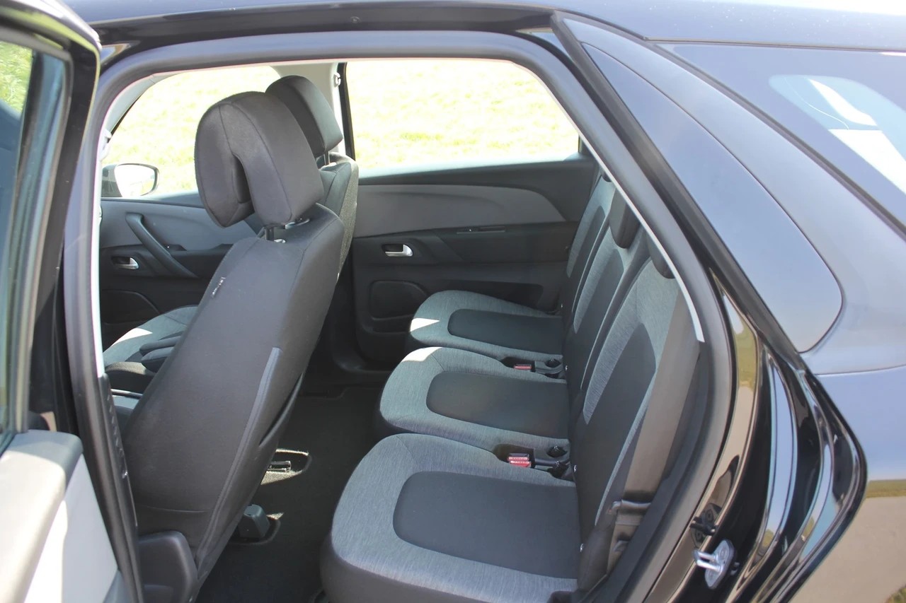 CITROEN C4 Picasso 1.2 Pure Tech Feel EAT6-image-5