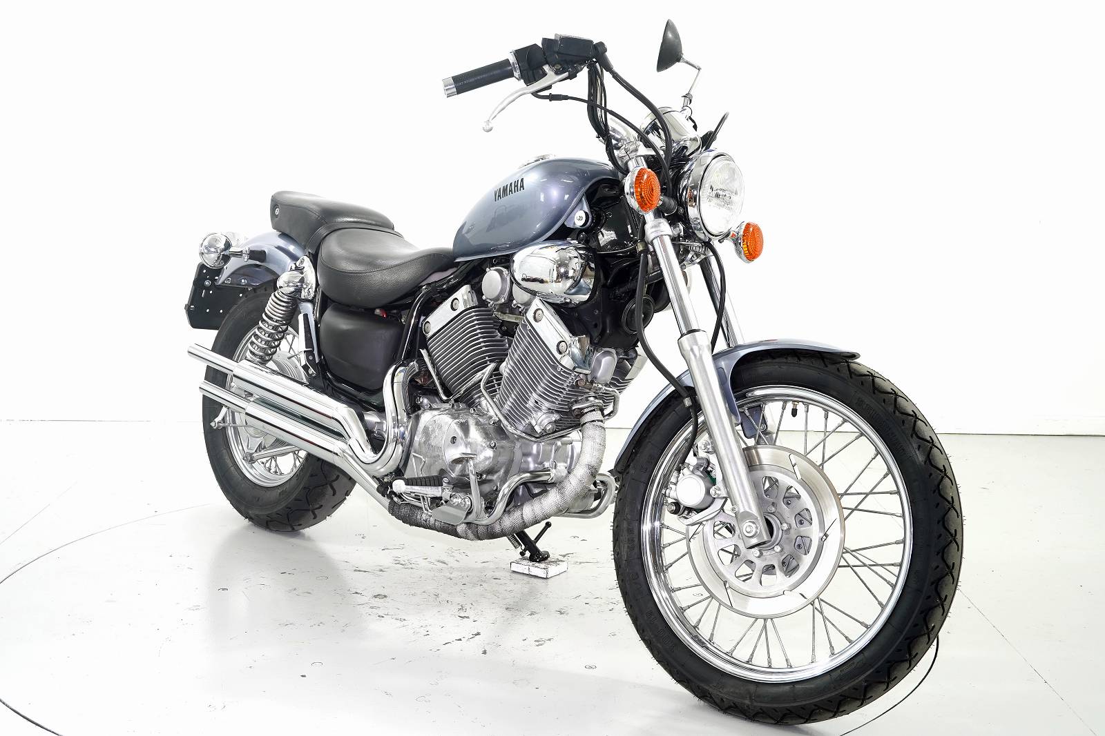 YAMAHA XV 535-showroom-element-1