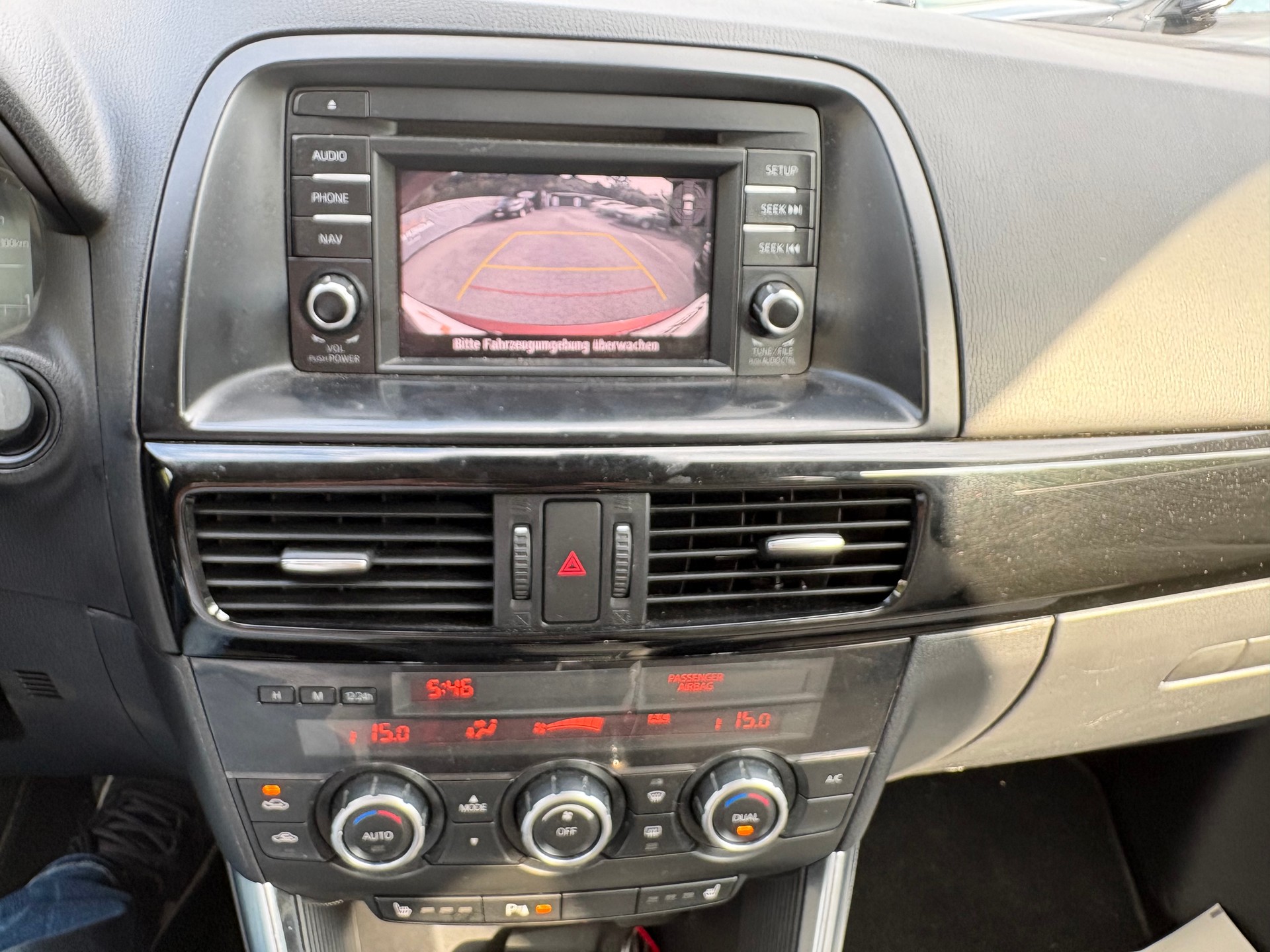 MAZDA CX-5 2.2 D HP Revolution AWD Automatic-image-9