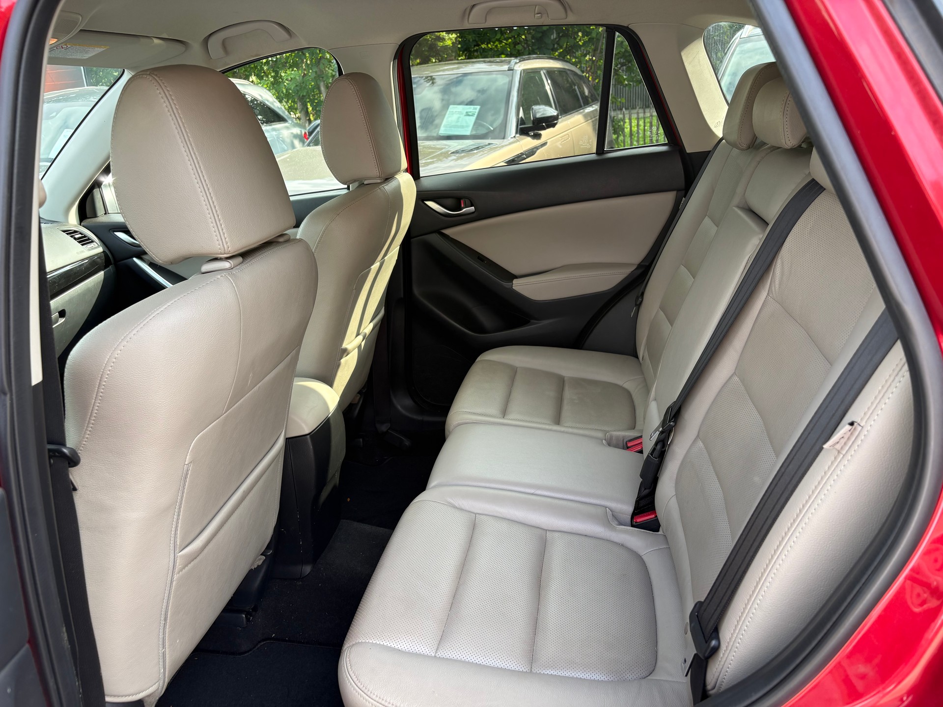 MAZDA CX-5 2.2 D HP Revolution AWD Automatic-image-11