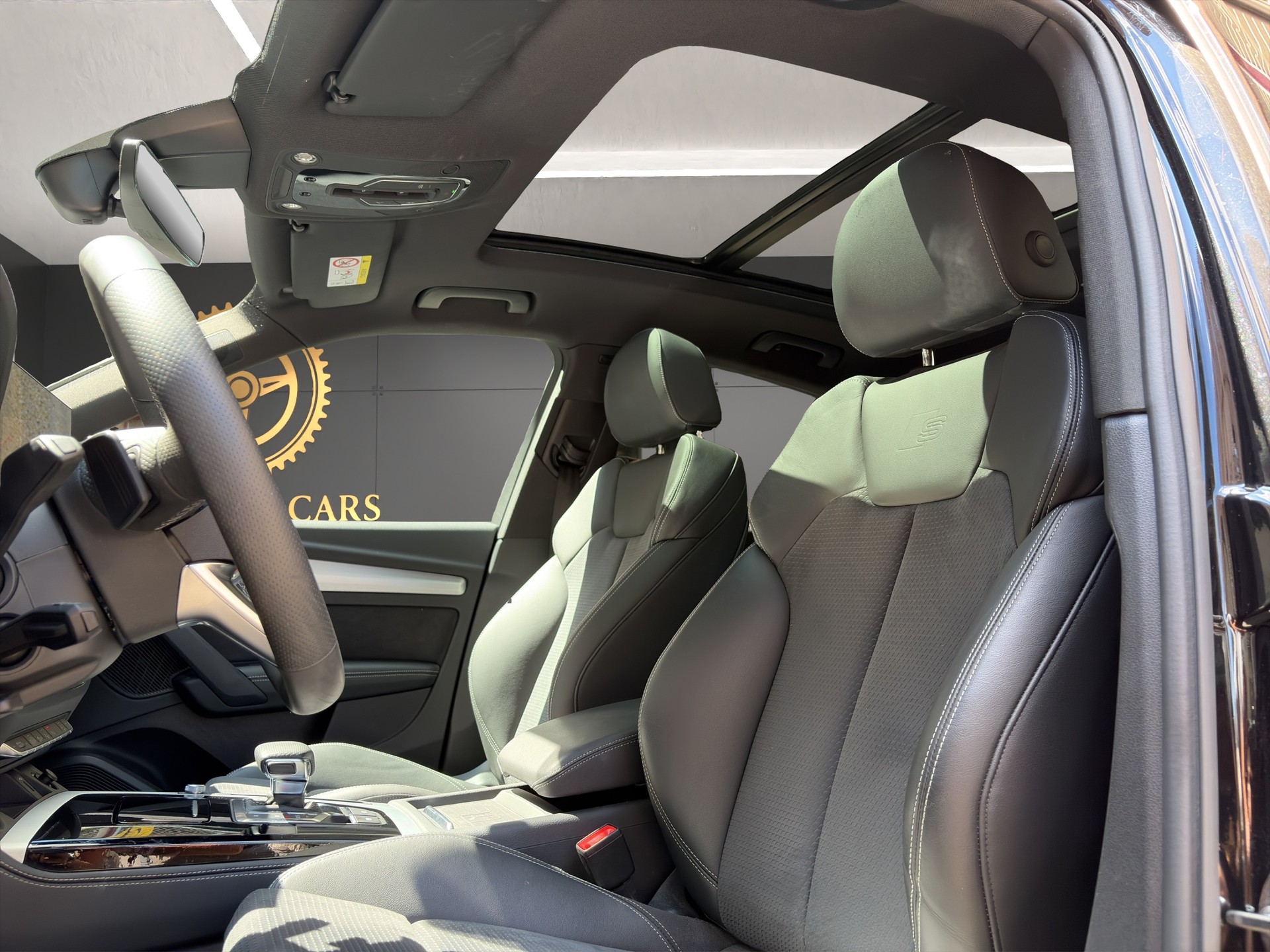 AUDI Q5 Sportback 45 TFSI S line quattro S-tronic-image-10