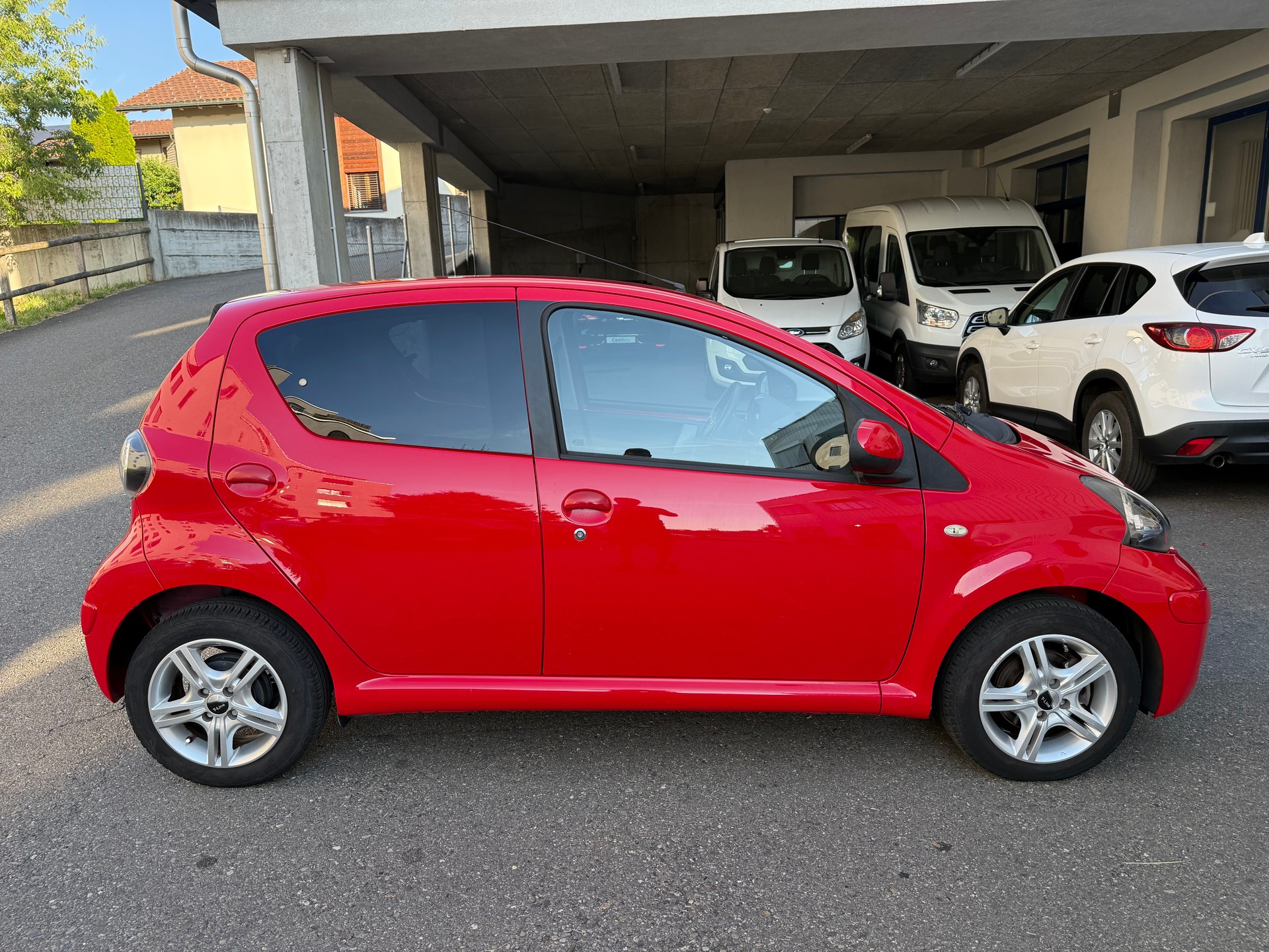 TOYOTA Aygo 1.0 easy-image-3