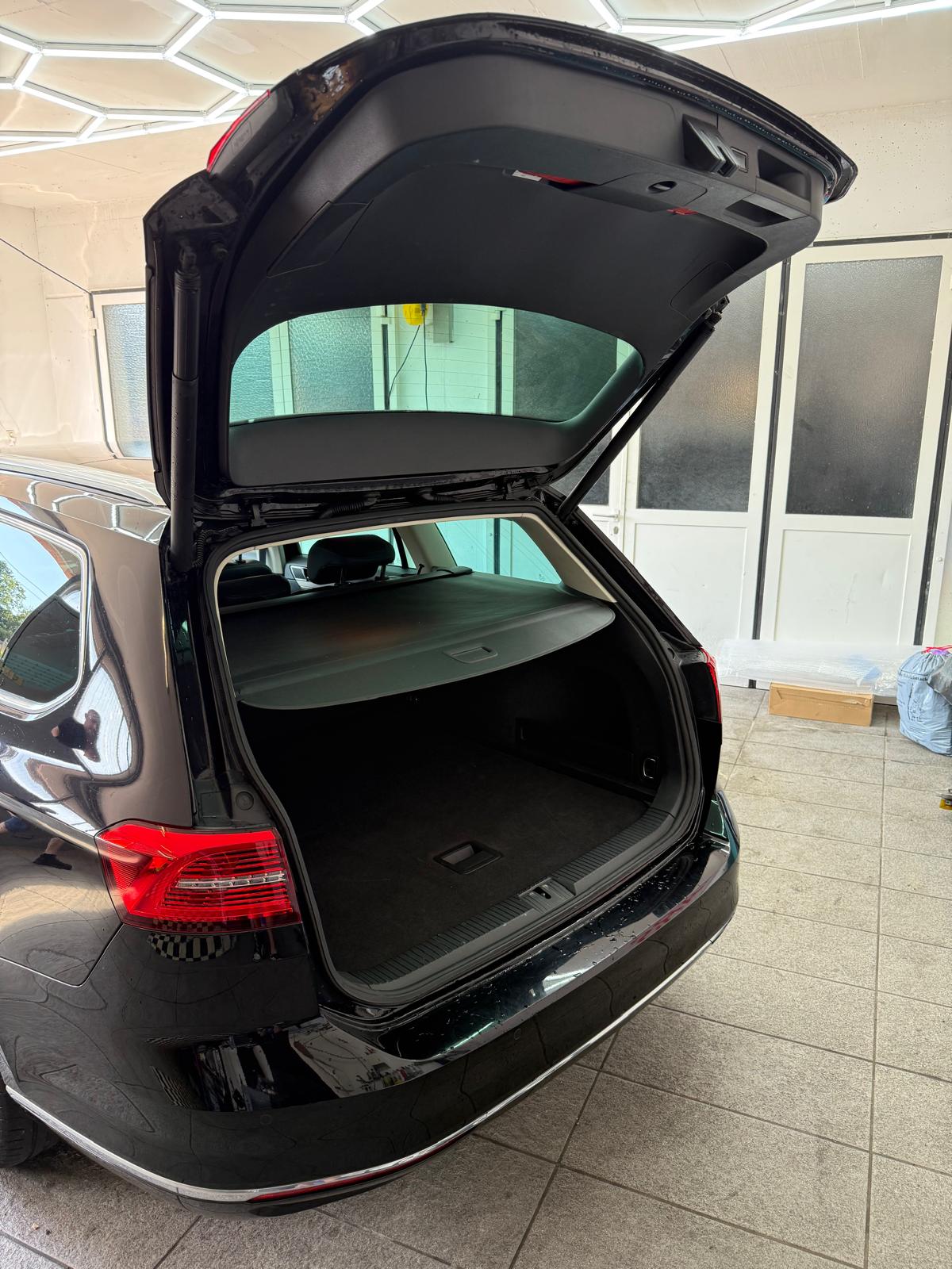 VW Passat Variant 2.0 TDI BMT Highline DSG-image-3