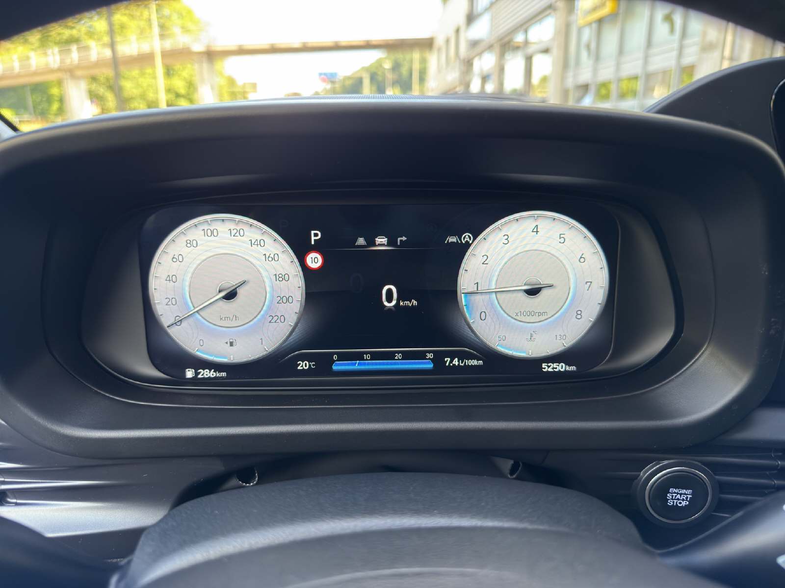 HYUNDAI Bayon 1.0 T-GDi Amplia-image-8
