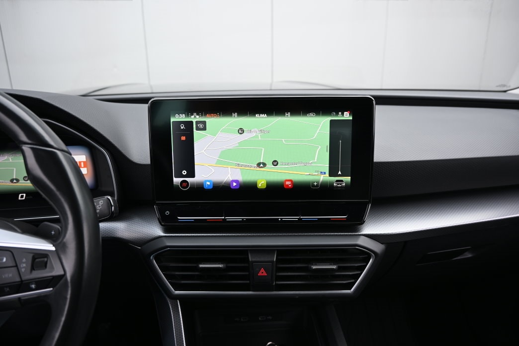 SEAT Leon ST 1.5 eTSI mHEV DSG Style-image-10