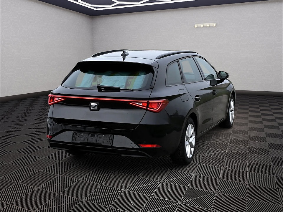 SEAT Leon ST 1.5 eTSI mHEV DSG Style-image-2