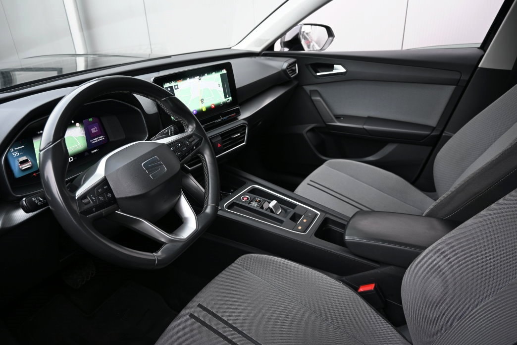 SEAT Leon ST 1.5 eTSI mHEV DSG Style-image-8