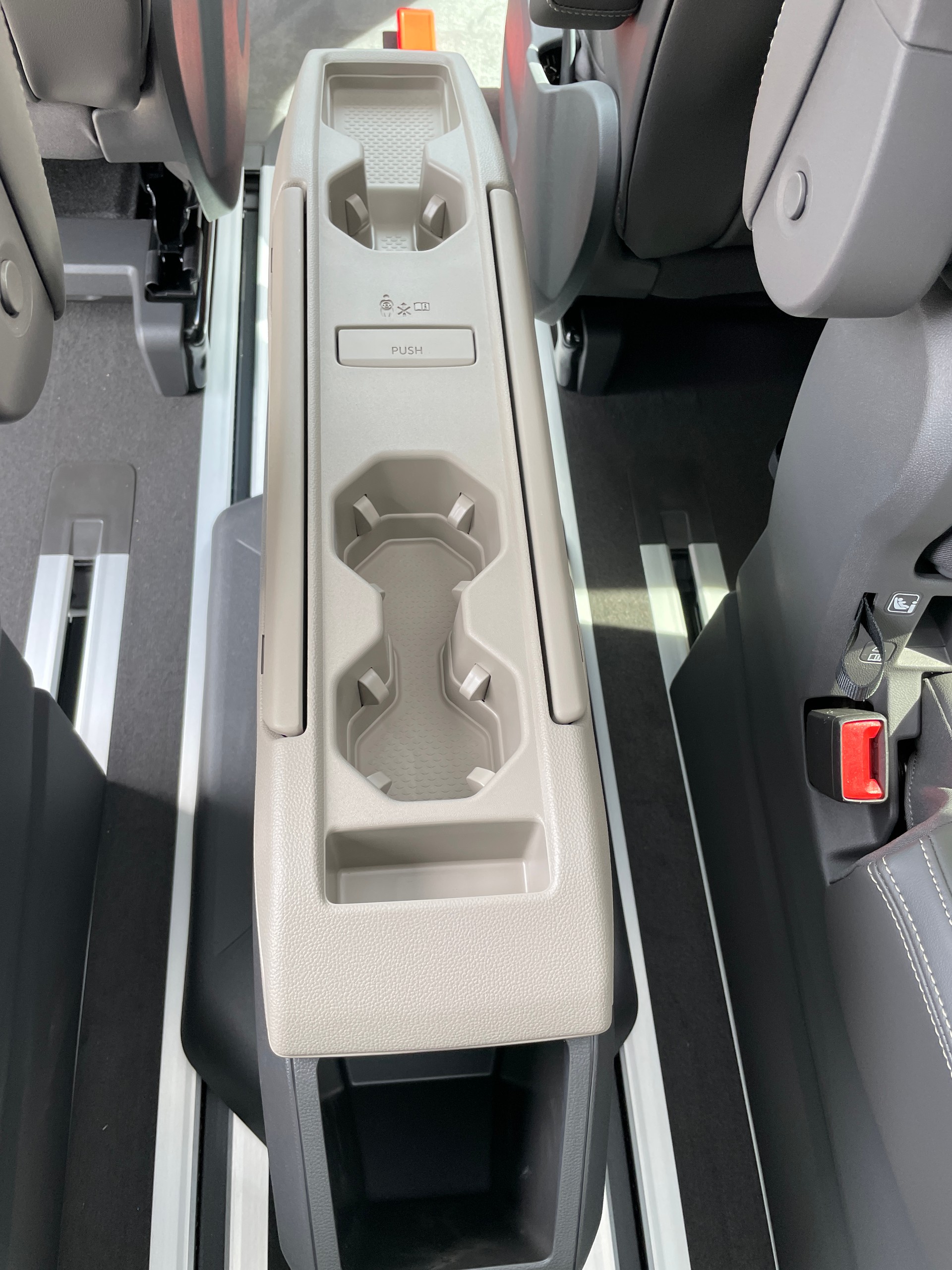 VW Multivan 1.5 eHybrid Style 4Motion DSG-image-18