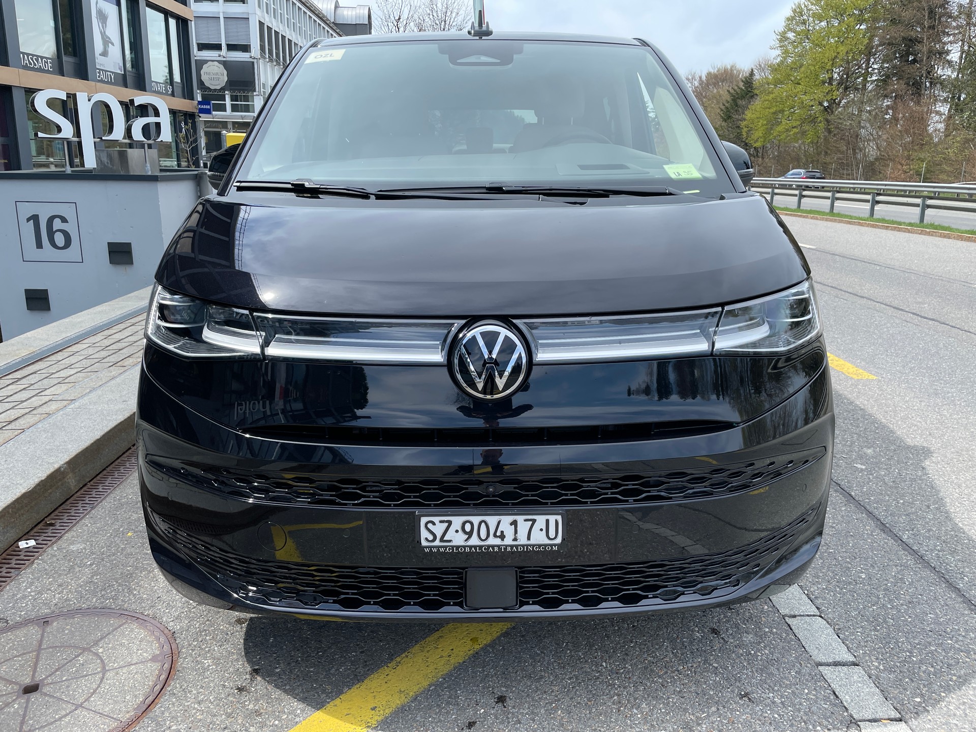 VW Multivan 1.5 eHybrid Style 4Motion DSG-image-1