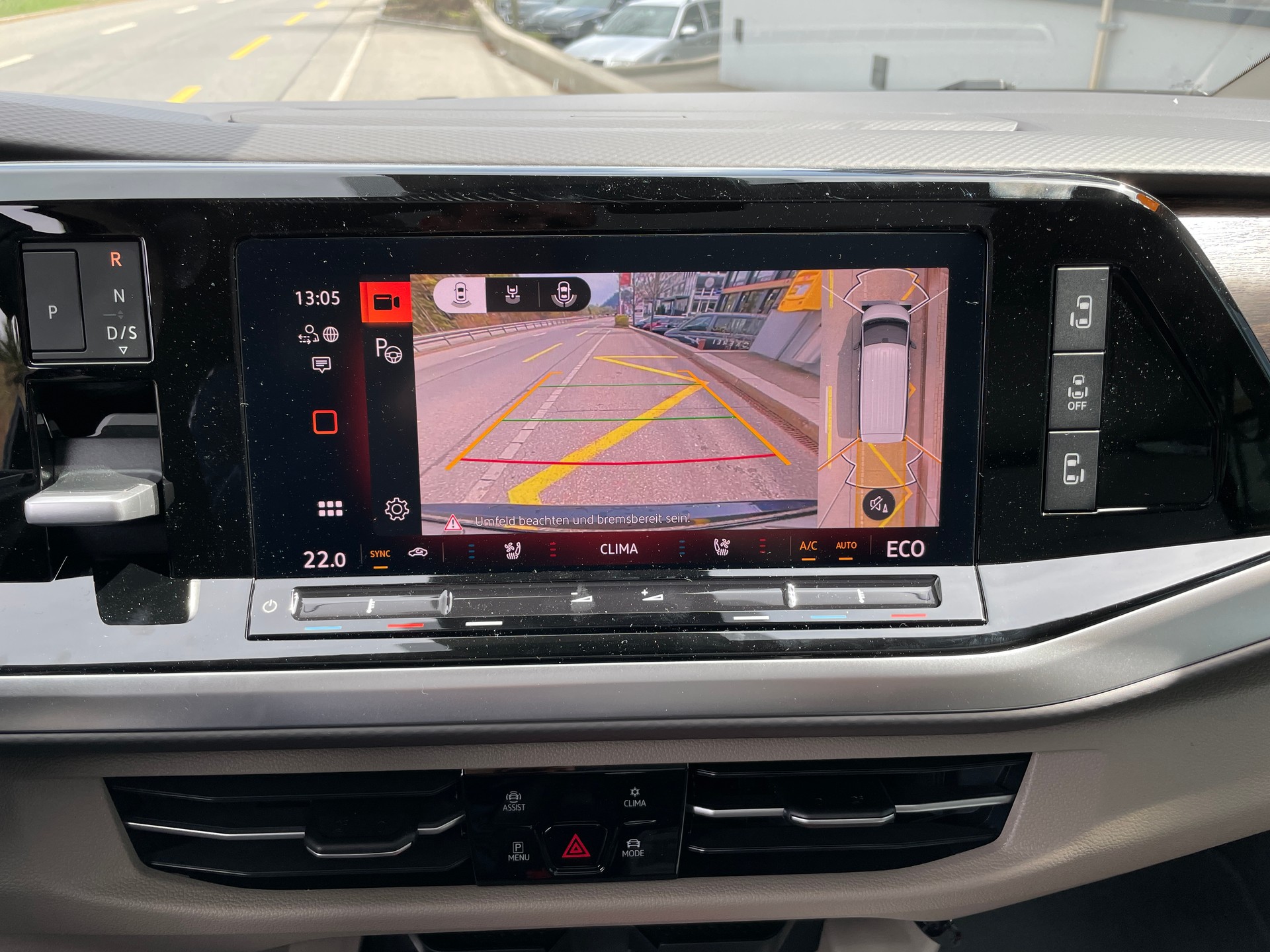 VW Multivan 1.5 eHybrid Style 4Motion DSG-image-22