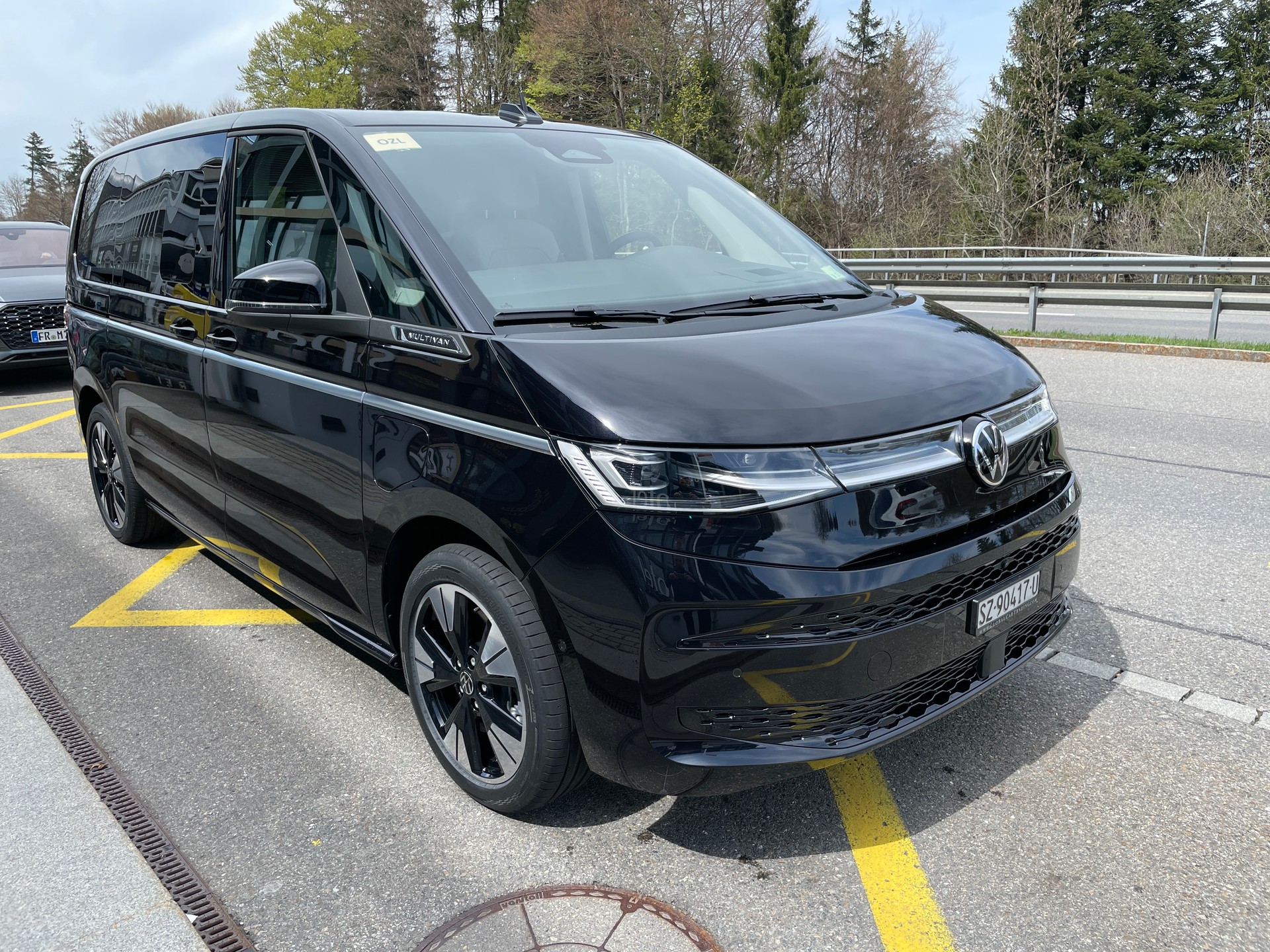 VW Multivan 1.5 eHybrid Style 4Motion DSG-image-2