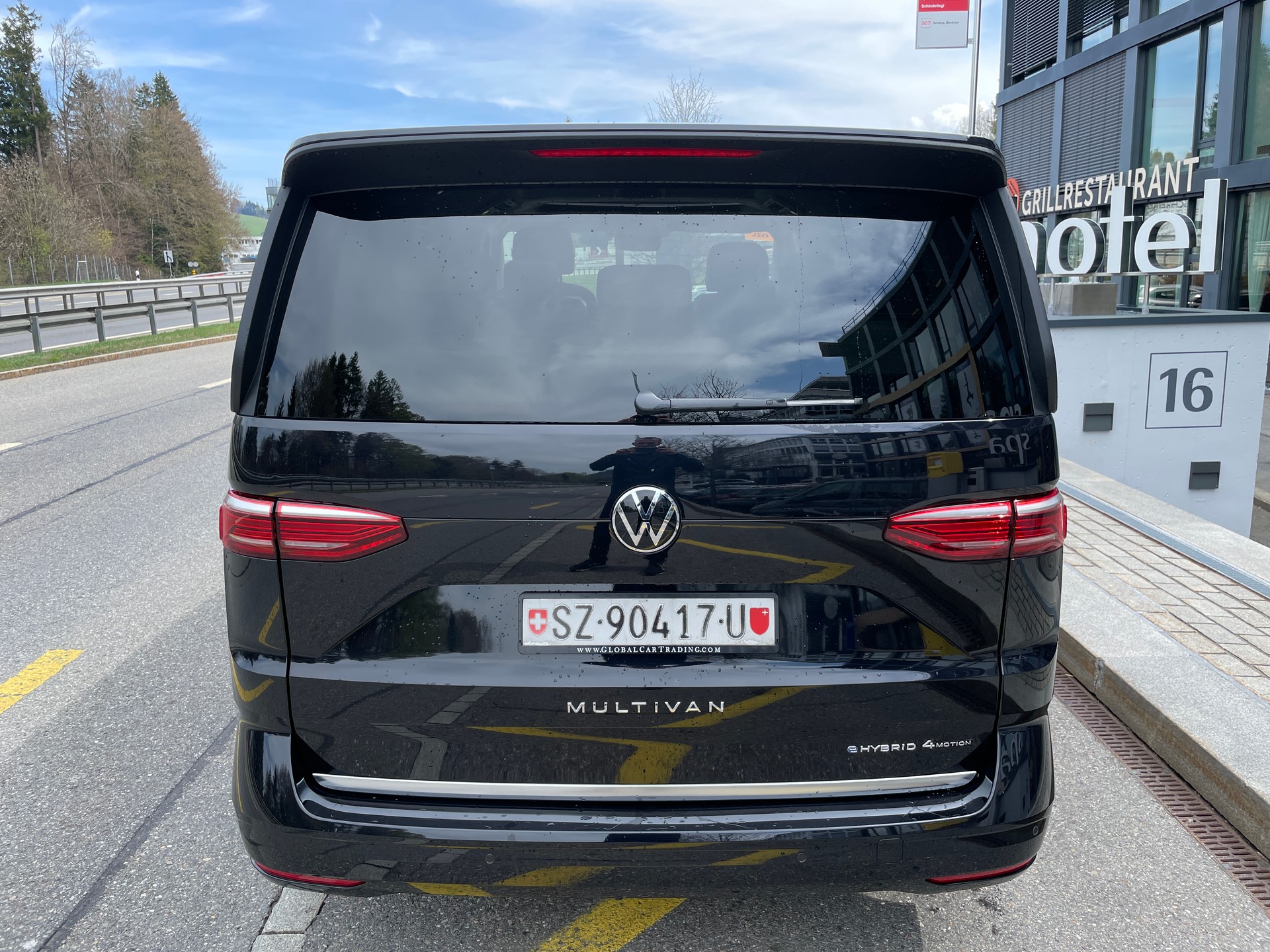 VW Multivan 1.5 eHybrid Style 4Motion DSG-image-5