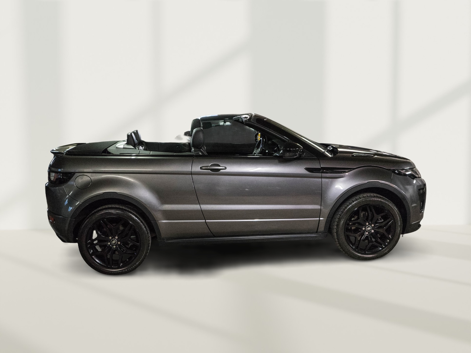 LAND ROVER Range Rover Evoque Convert. 2.0Si4 HSE Dynamic AT9-image-13