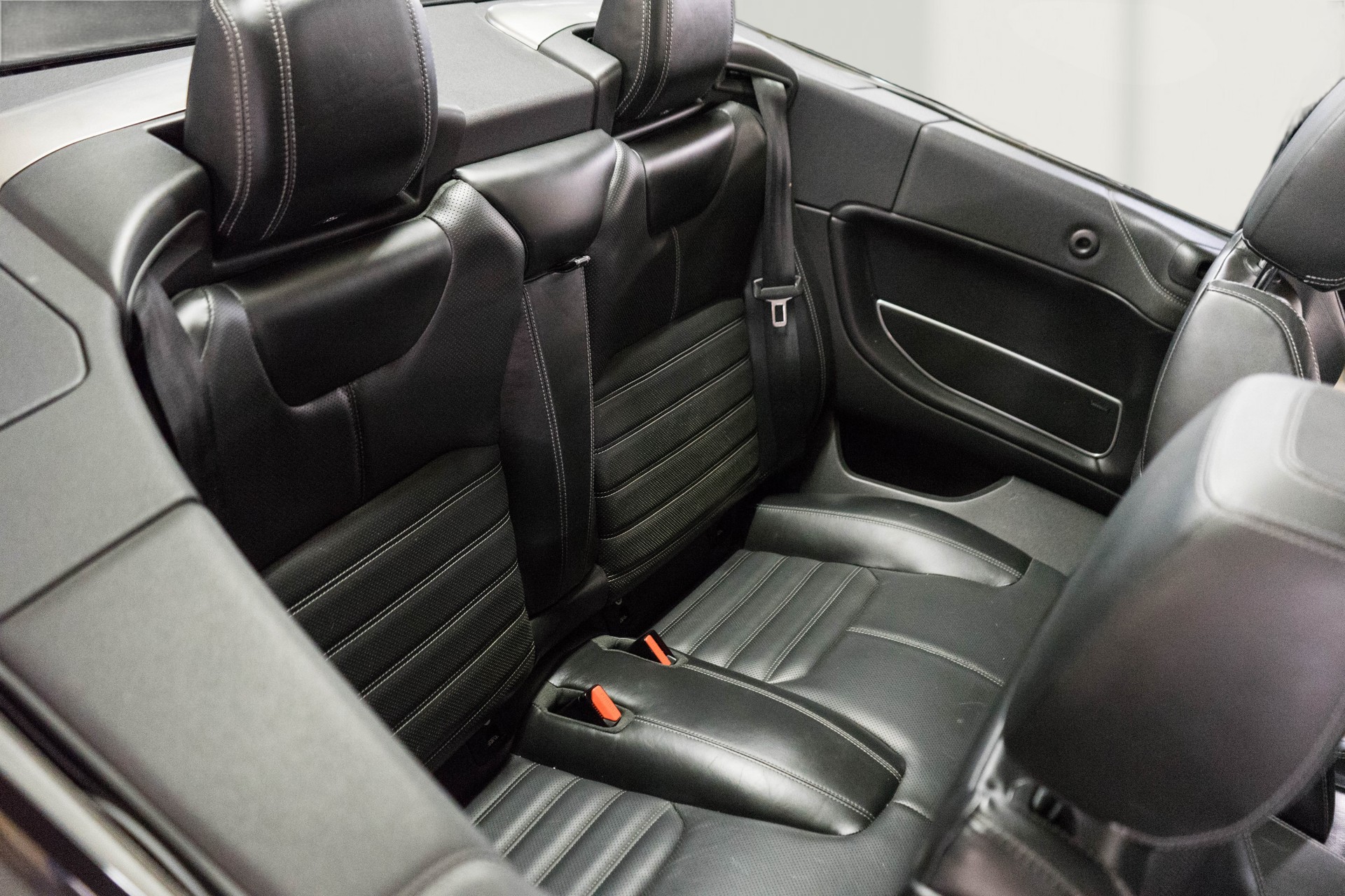LAND ROVER Range Rover Evoque Convert. 2.0Si4 HSE Dynamic AT9-image-15
