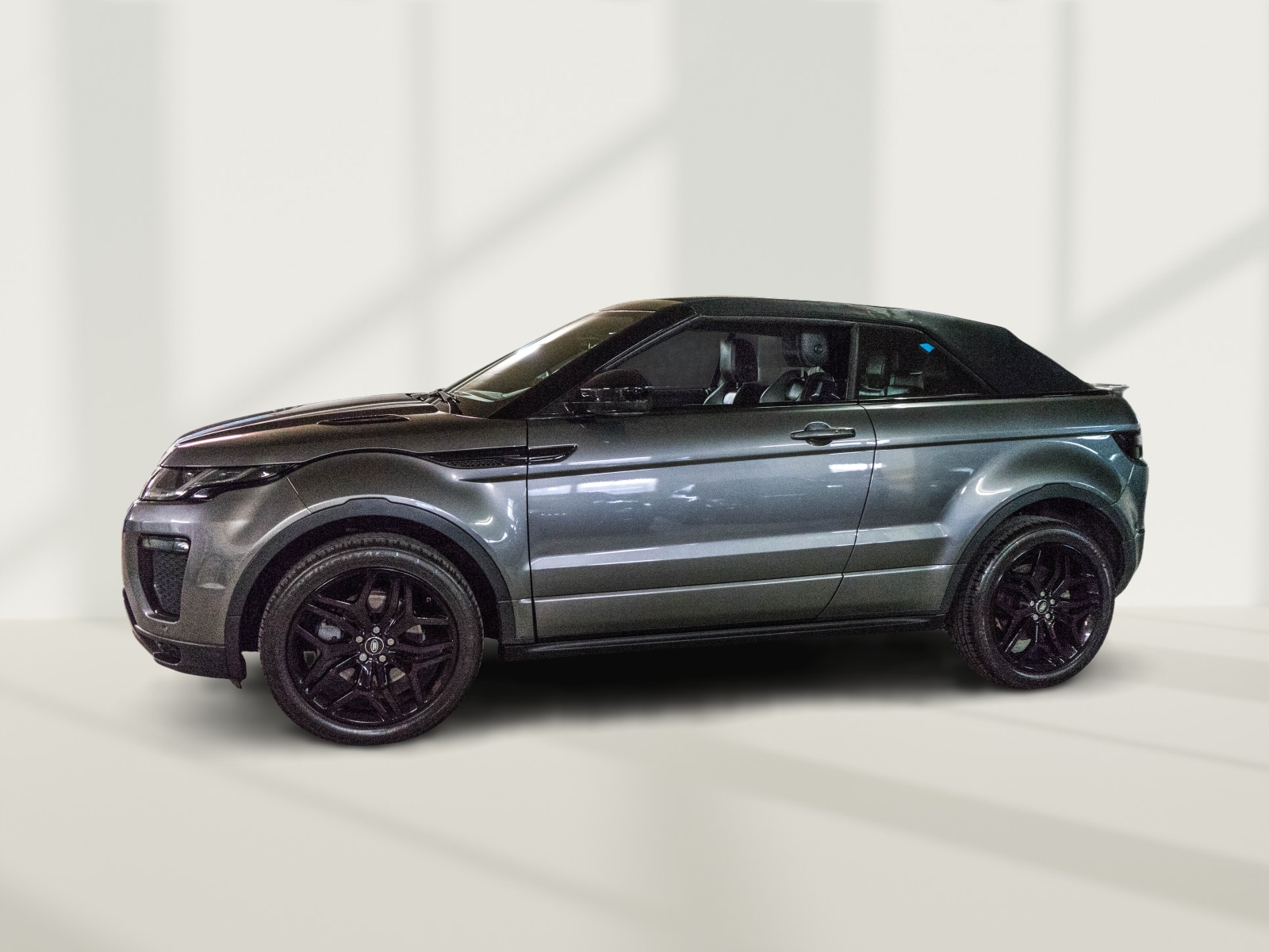 LAND ROVER Range Rover Evoque Convert. 2.0Si4 HSE Dynamic AT9-image-3