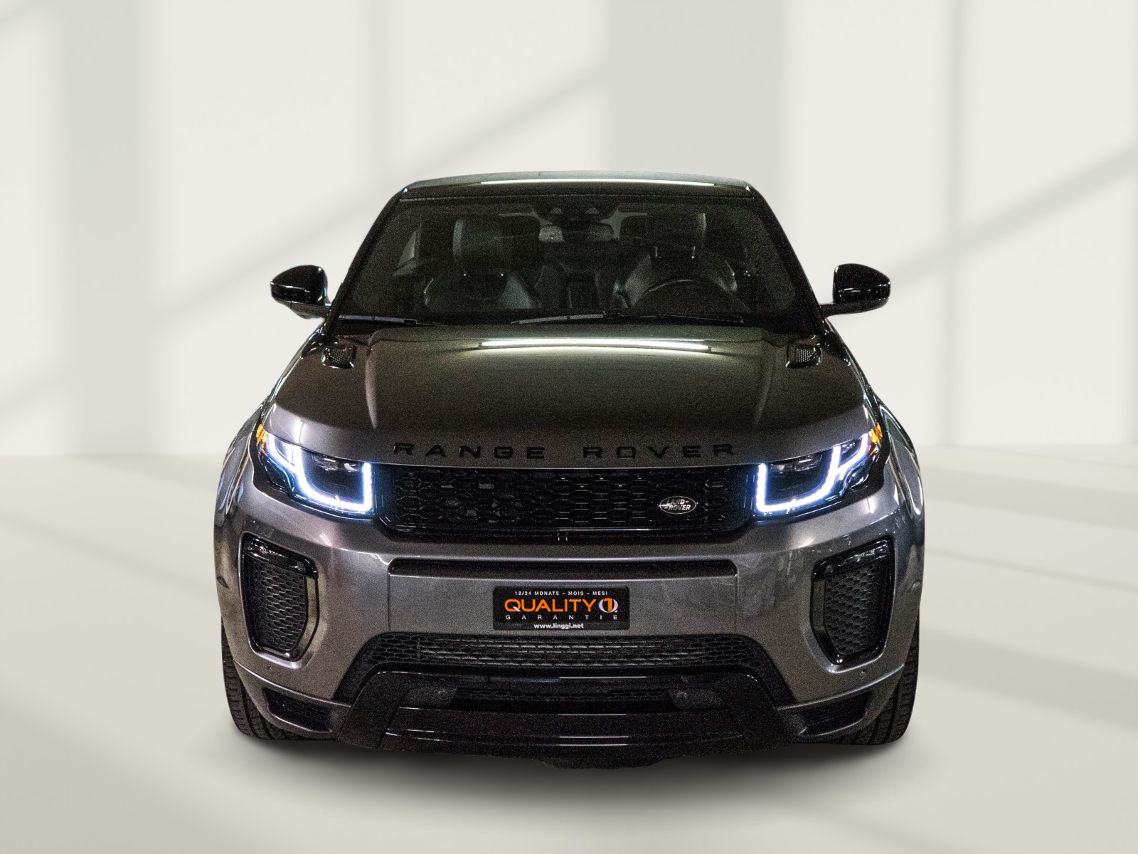 LAND ROVER Range Rover Evoque Convert. 2.0Si4 HSE Dynamic AT9-image-1