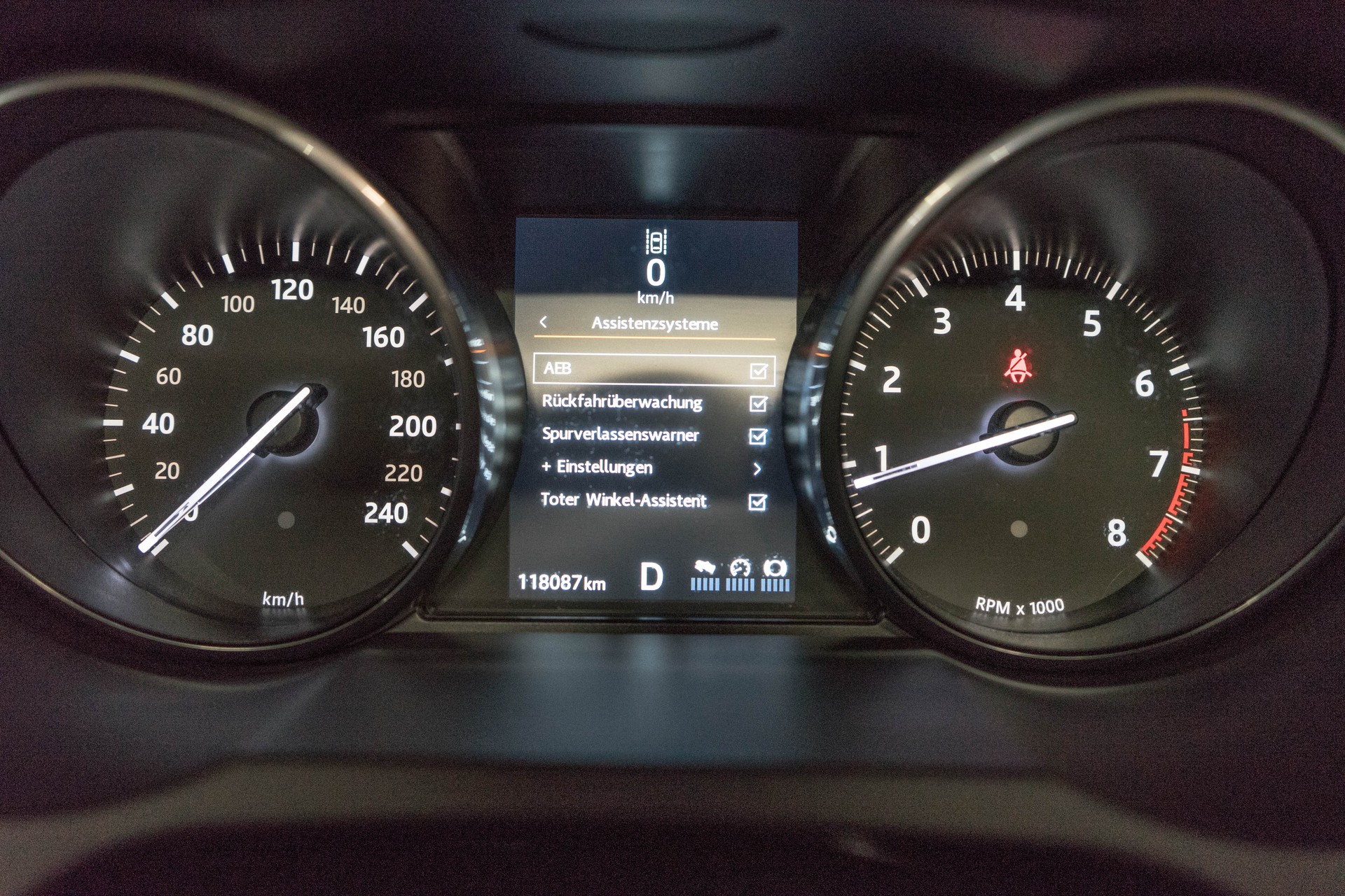 LAND ROVER Range Rover Evoque Convert. 2.0Si4 HSE Dynamic AT9-image-24