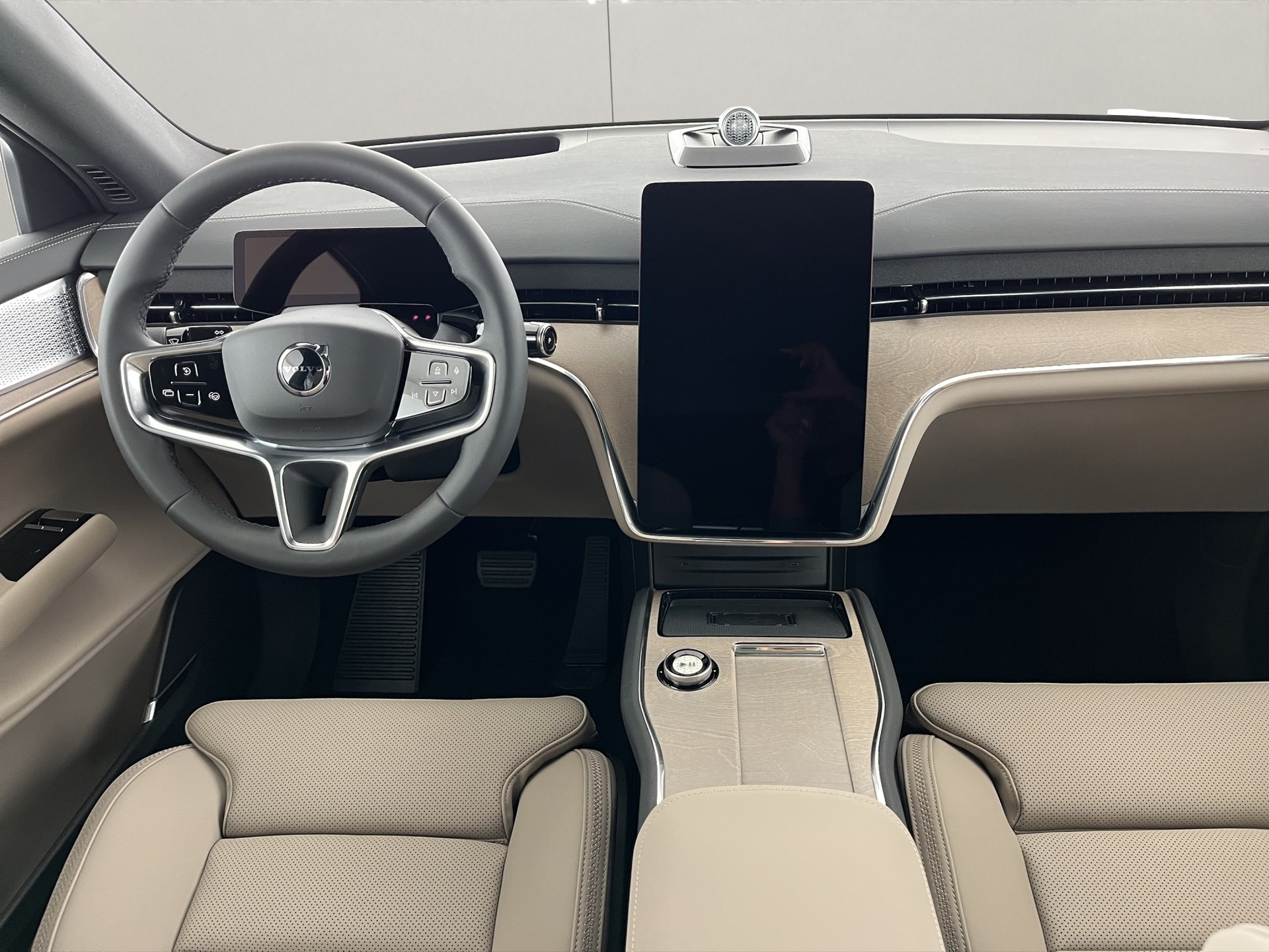 VOLVO EX90 Twin Performance Ultra AWD-image-6