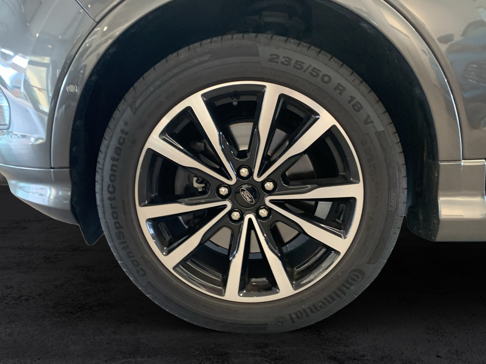 FORD Kuga 1.5 EcoB 176 ST-Line-image-11