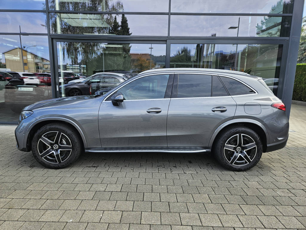 MERCEDES-BENZ GLC 300 e 4Matic AMG Line-image-1
