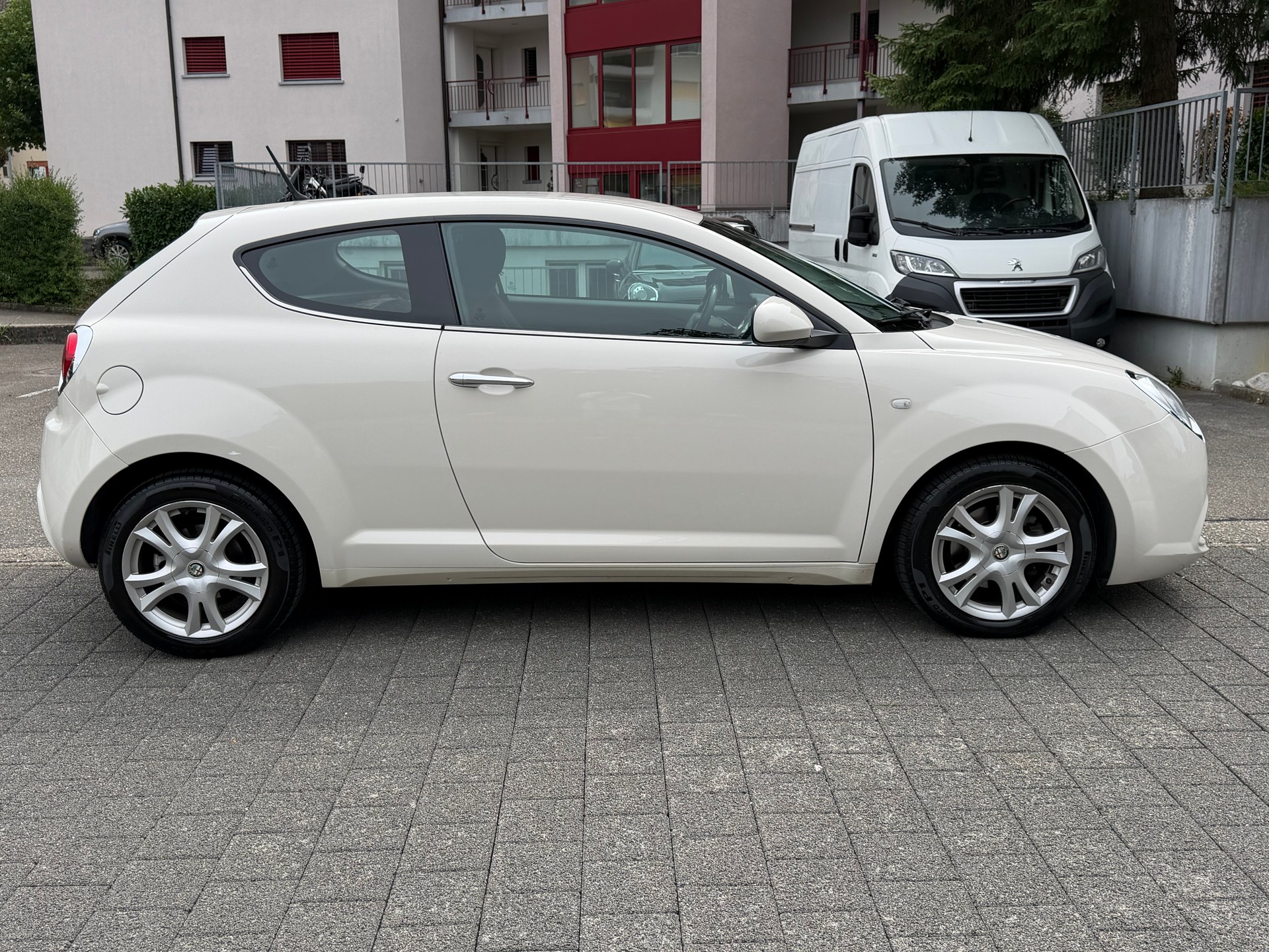 ALFA ROMEO MiTo 1.6 JTD Progression-image-7