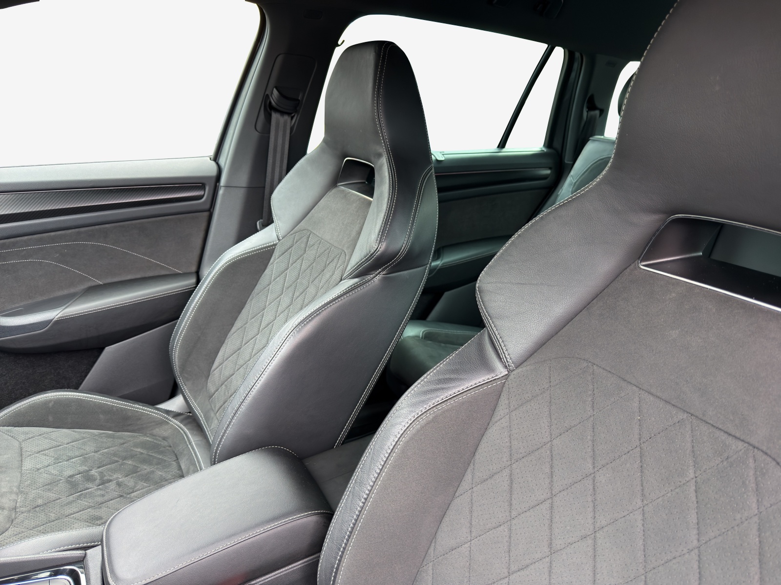 SKODA Kodiaq 2.0 TSI 4x4 SportLine-image-14