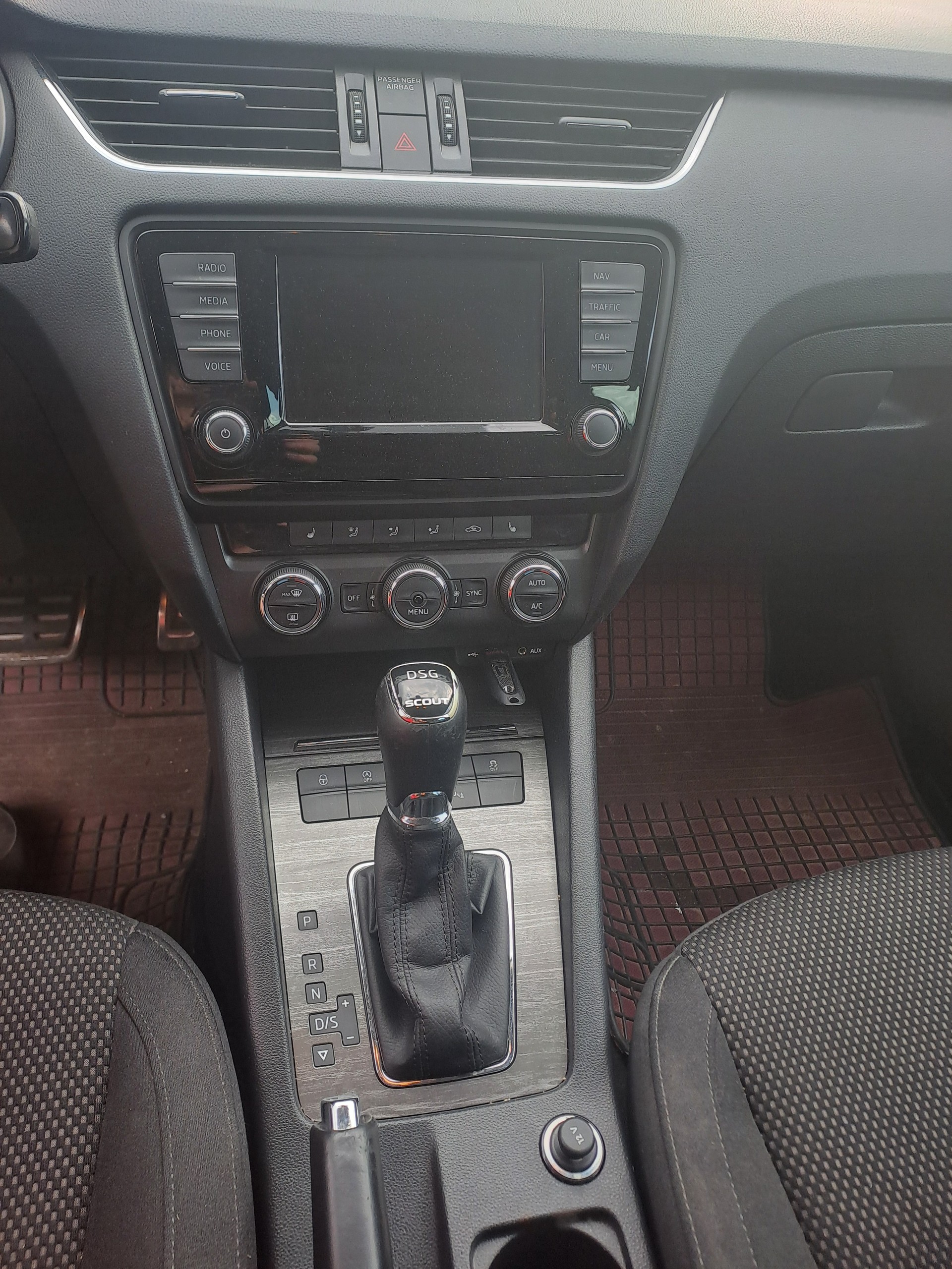 SKODA Scout-image-3