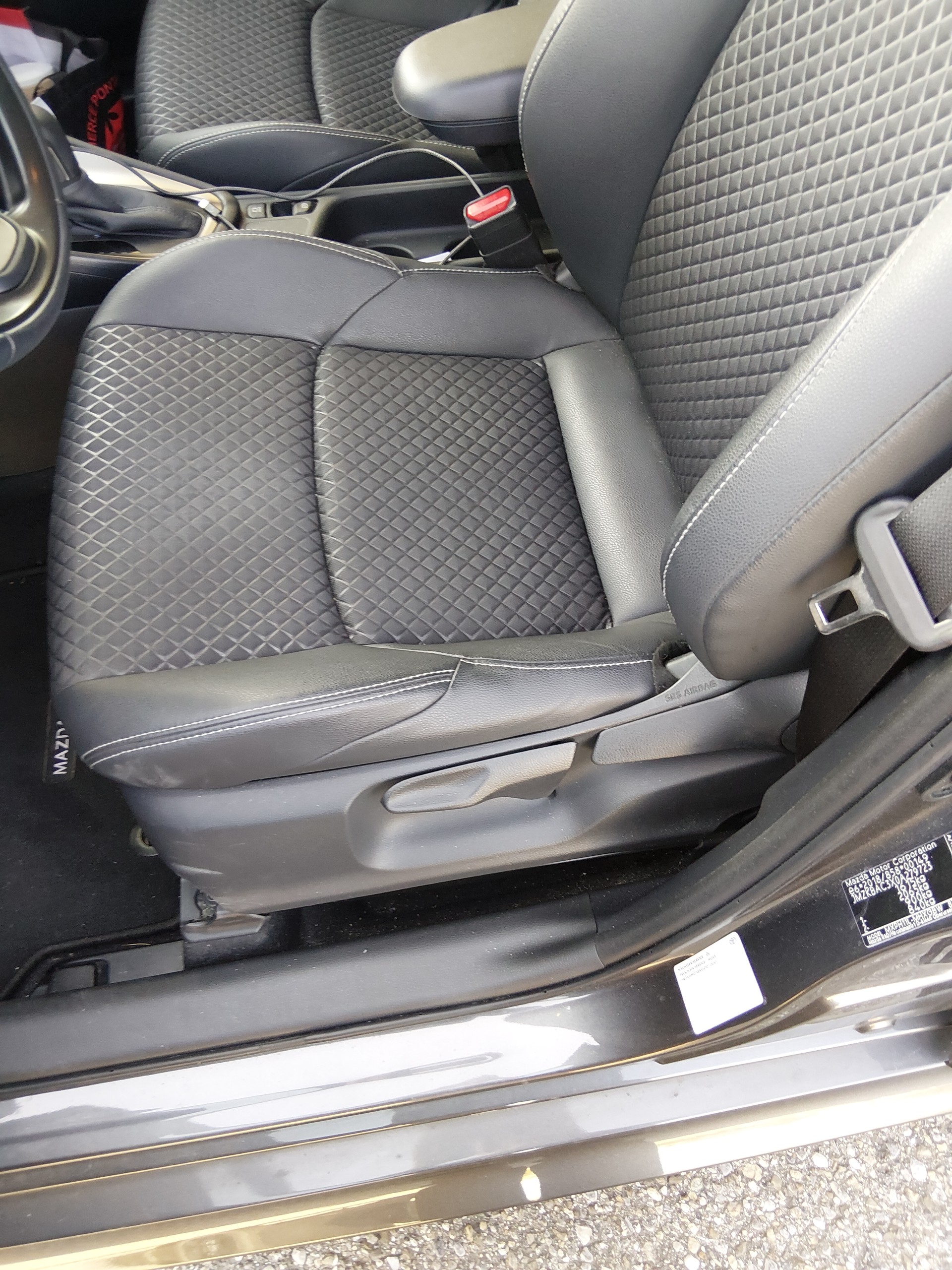 MAZDA 2 Hybrid Select-image-8