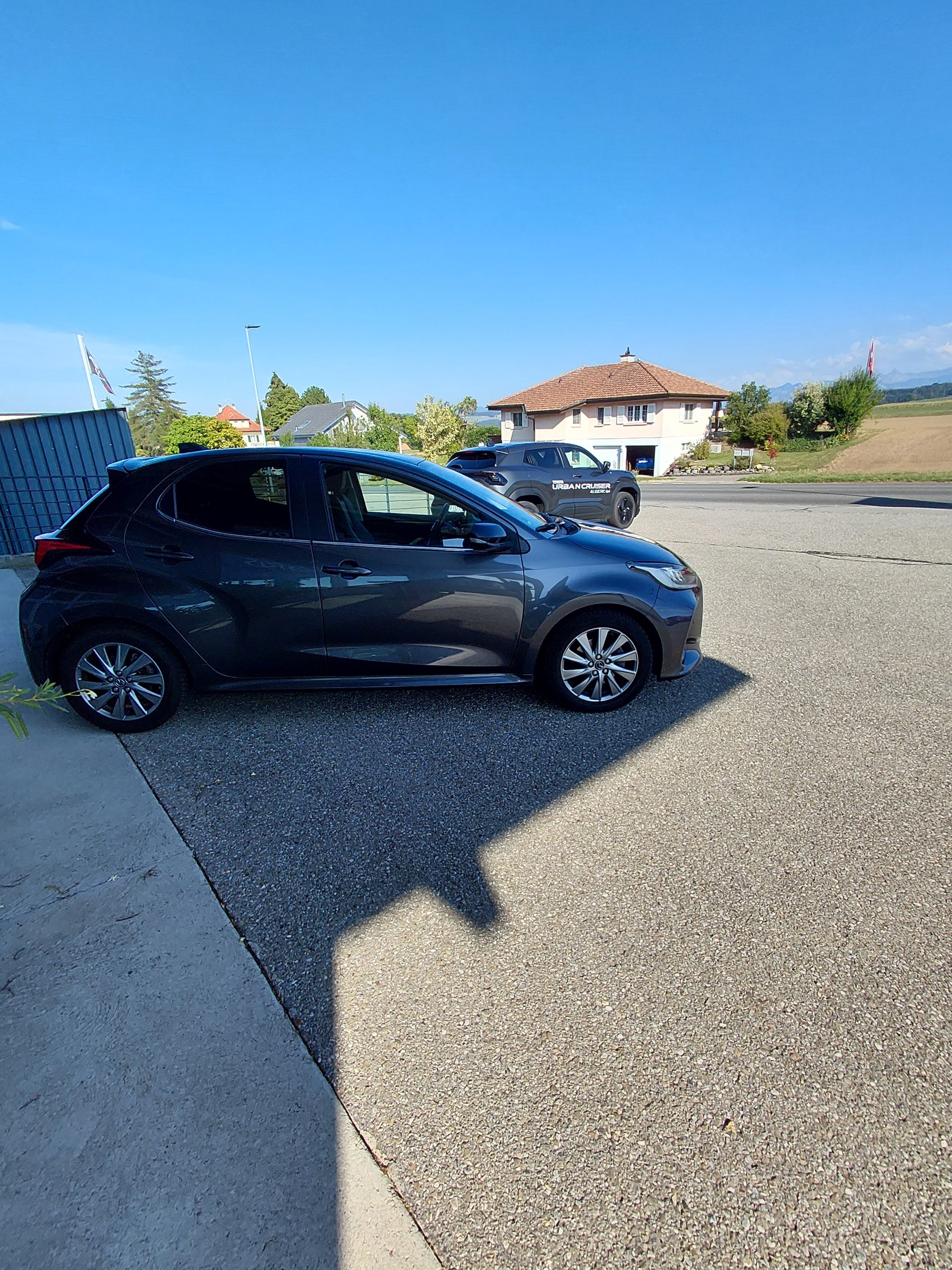 MAZDA 2 Hybrid Select-image-2