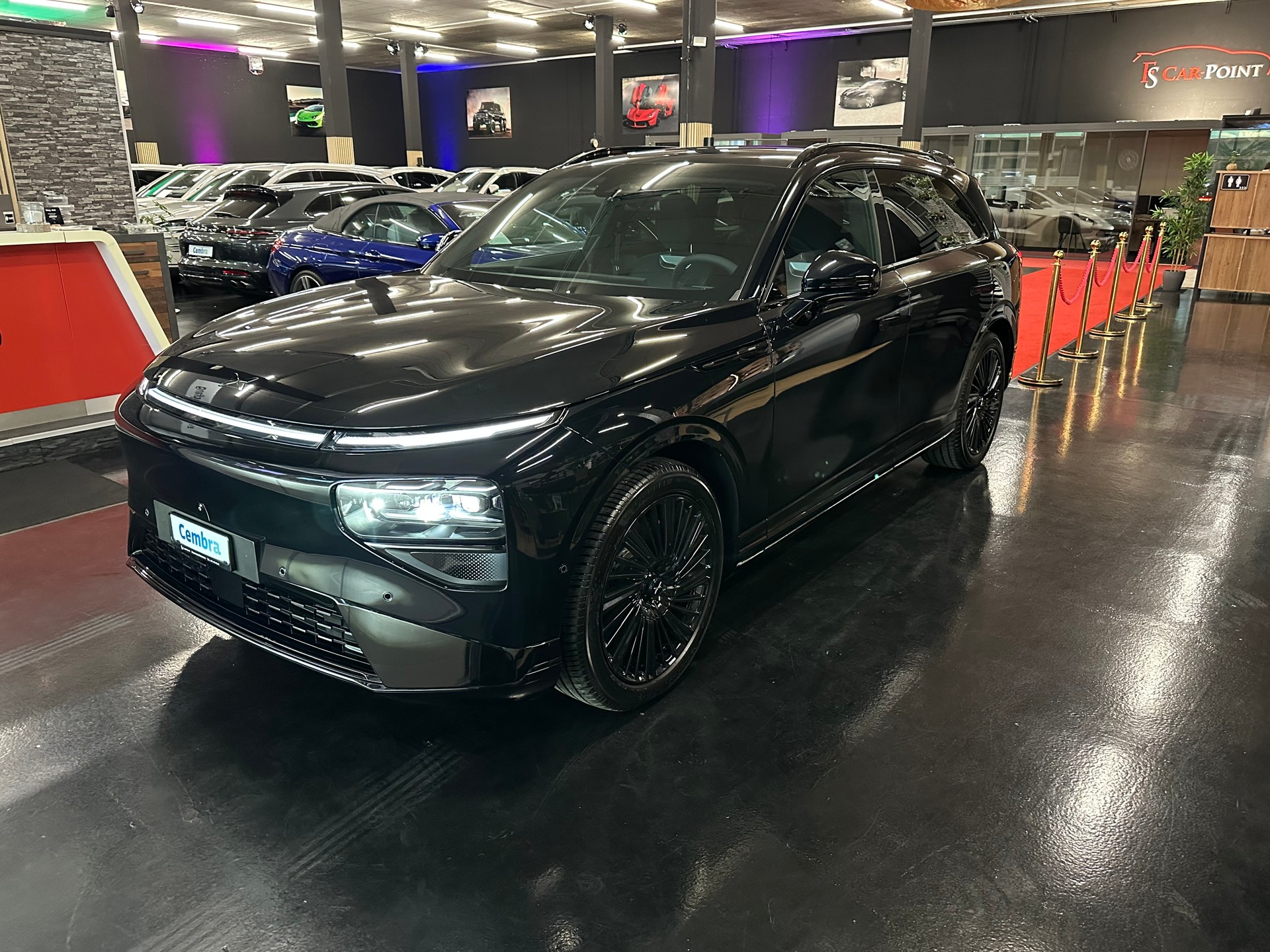 XPENG G9 93kWh Performance AWD Black Edition Premium PHASE 2-image-48