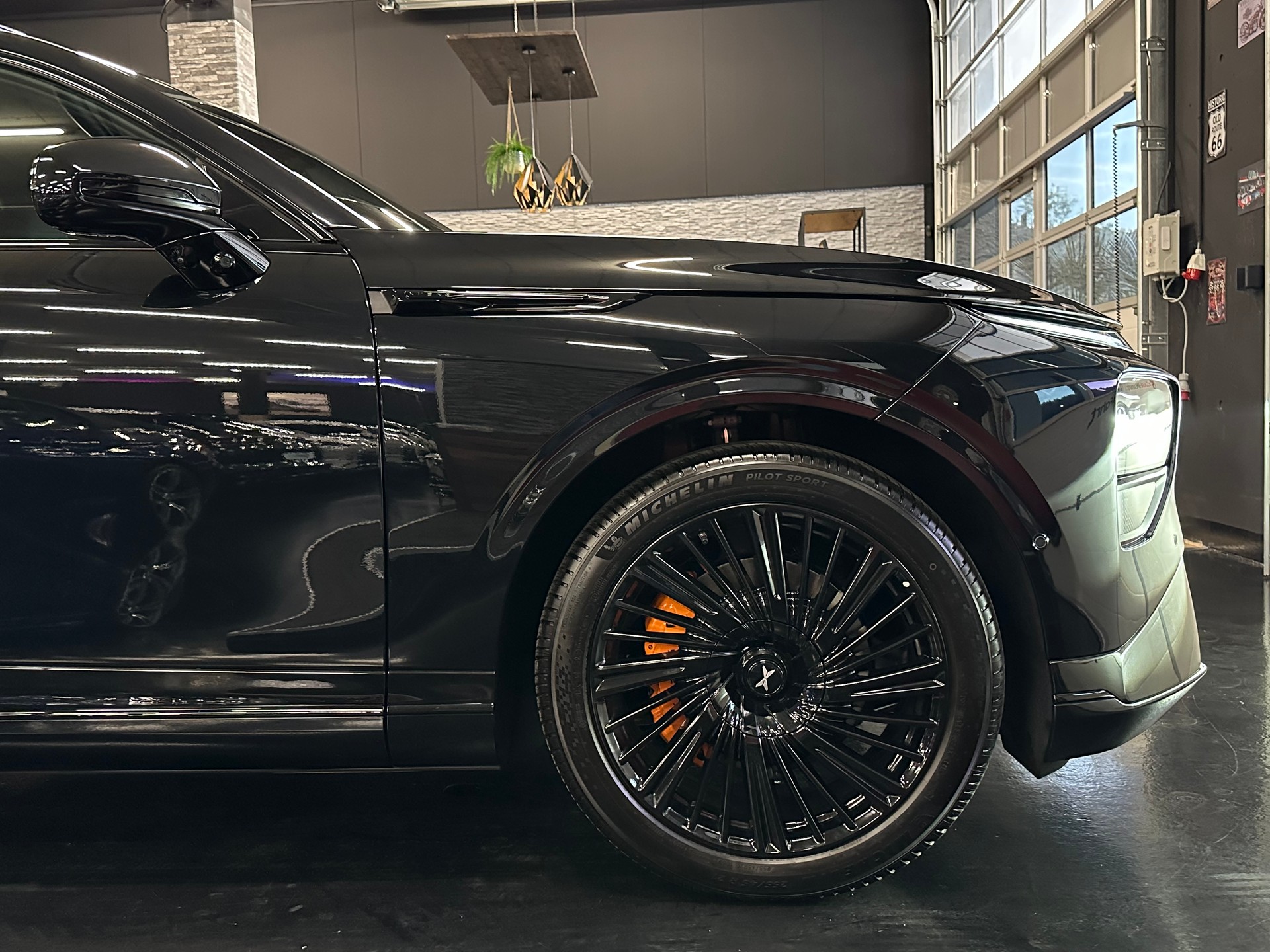 XPENG G9 93kWh Performance AWD Black Edition Premium PHASE 2-image-38