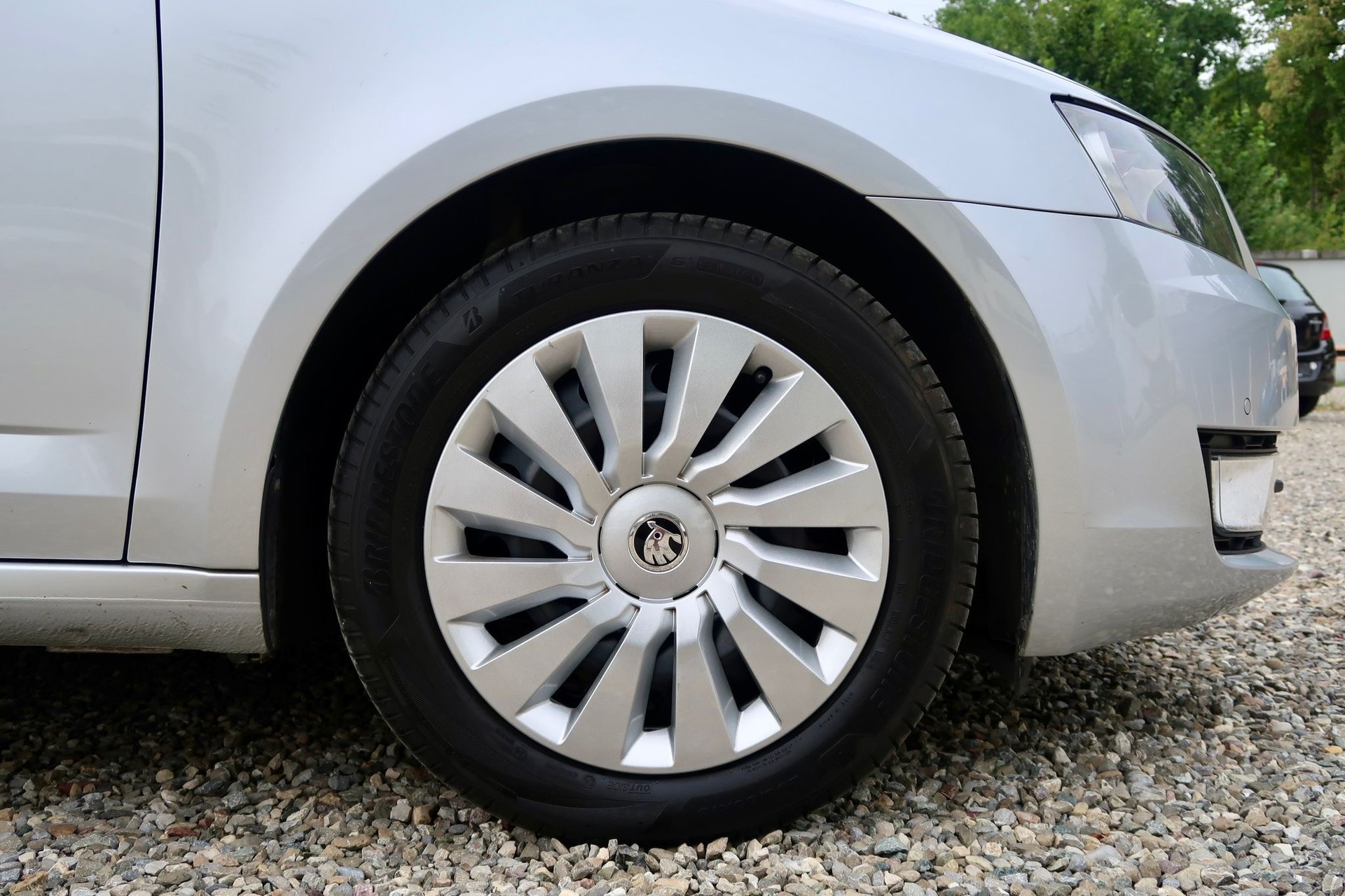 SKODA Octavia Combi 1.6 TDI Ambition DSG-image-5