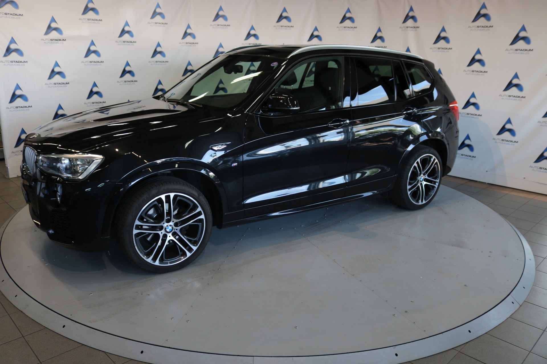 BMW X3 xDrive 28i xLine Steptronic-image-12