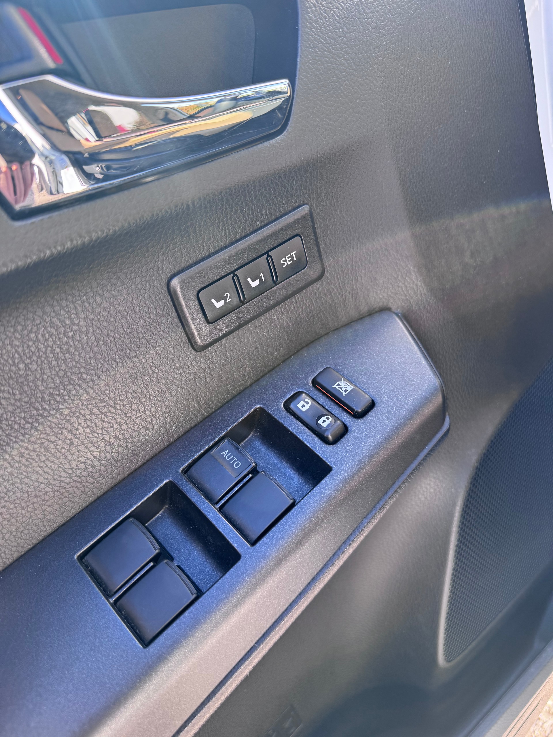 TOYOTA RAV-4 2.5 HSD Premium e-CVT-image-13
