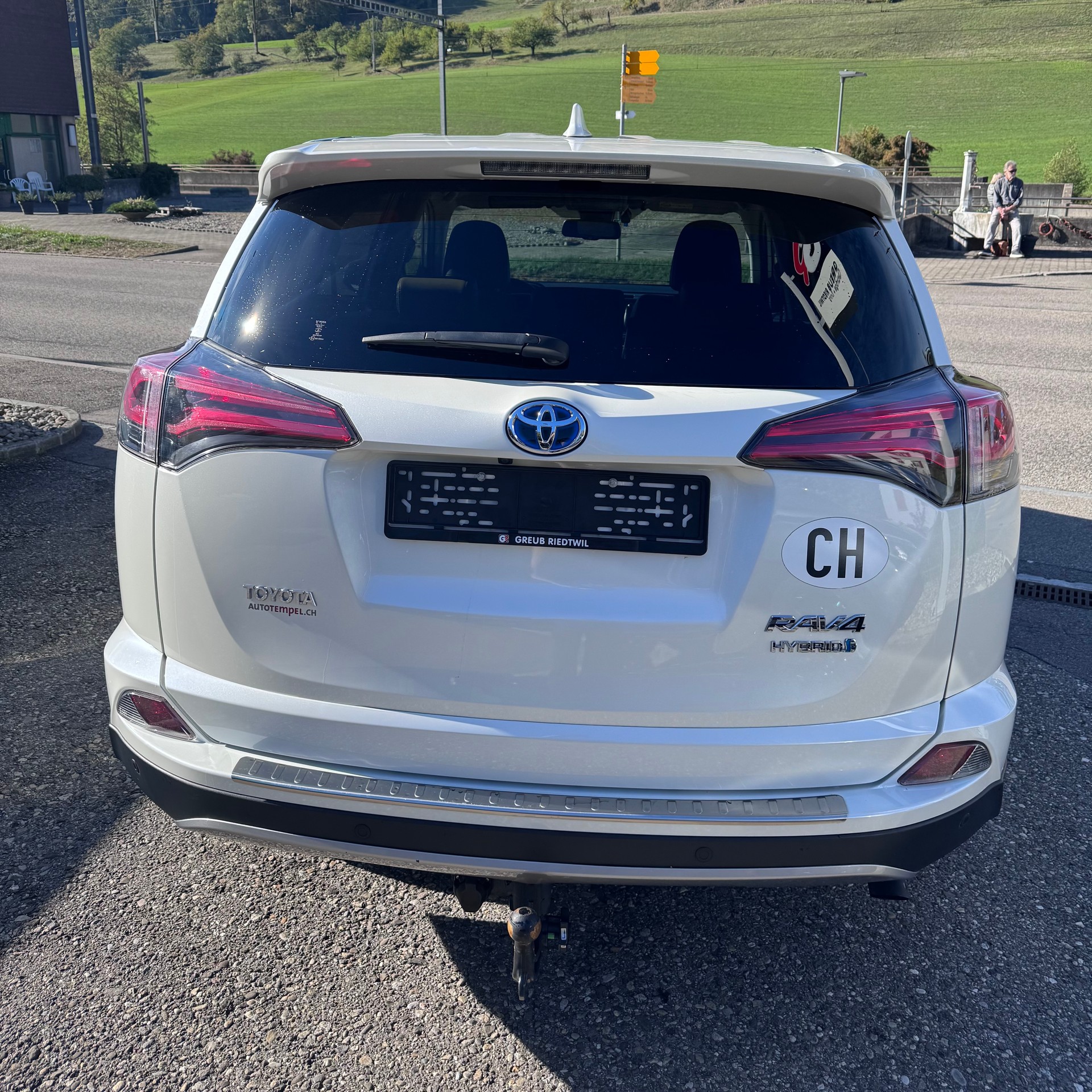 TOYOTA RAV-4 2.5 HSD Premium e-CVT-image-3