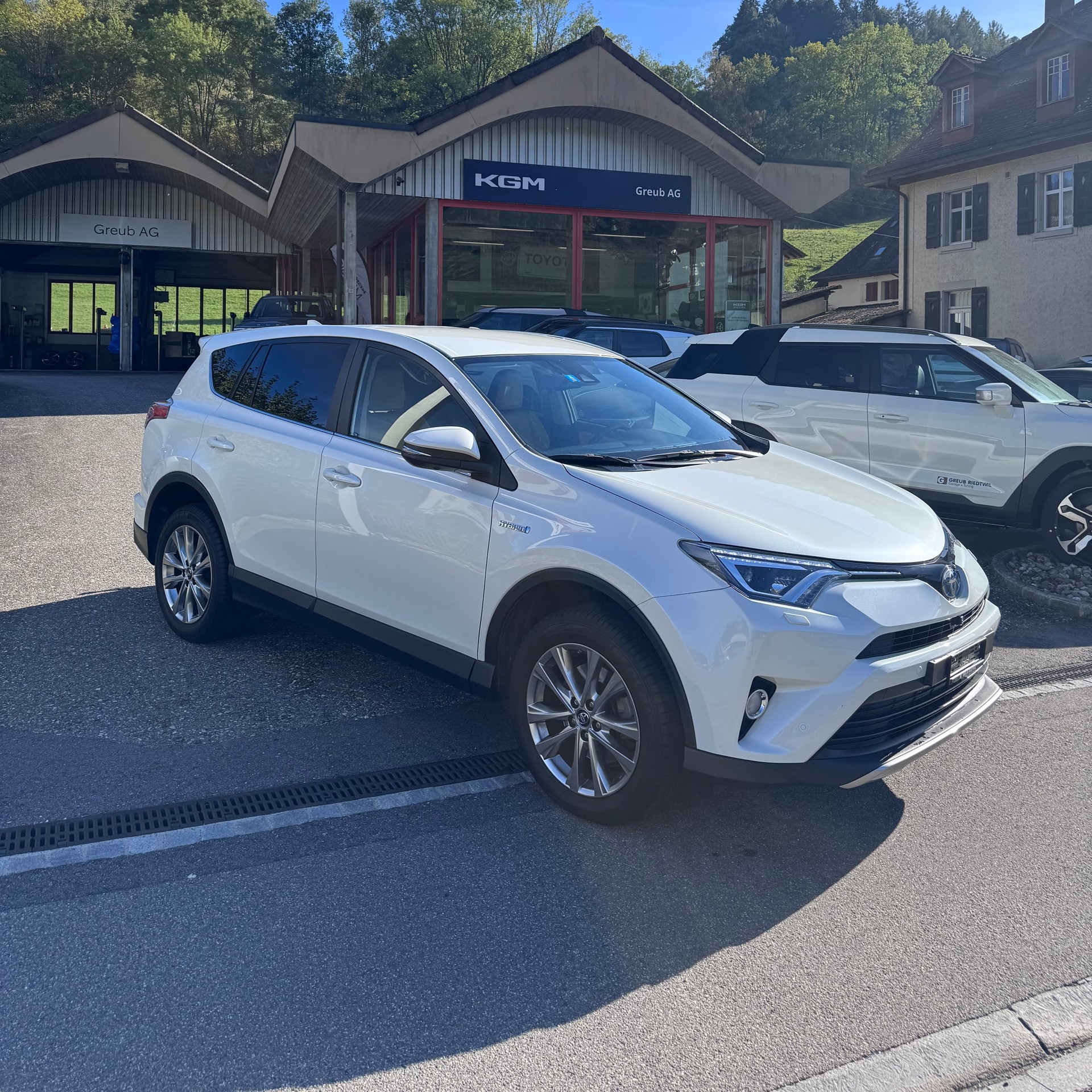 TOYOTA RAV-4 2.5 HSD Premium e-CVT-image-6