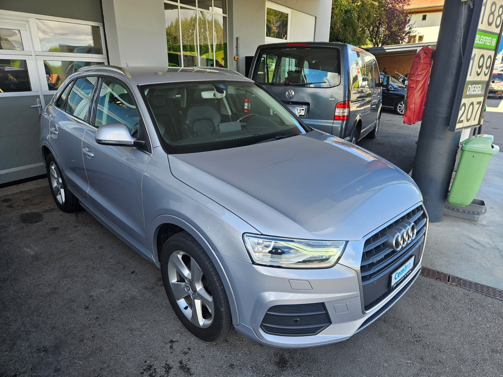 AUDI Q3 2.0 TDI sport quattro S-tronic